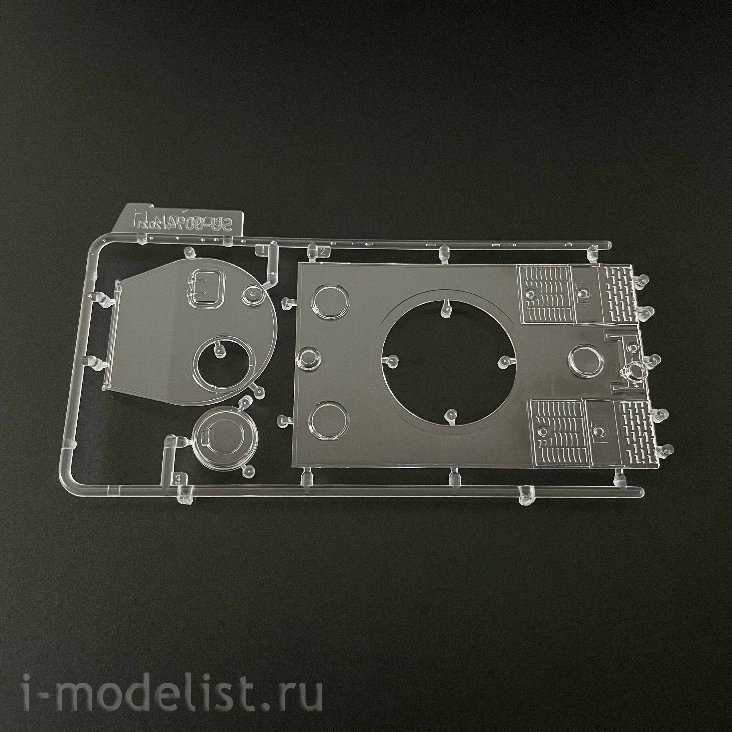 004 UZvezda 1/48 Early production Tiger I tank with full interior 
