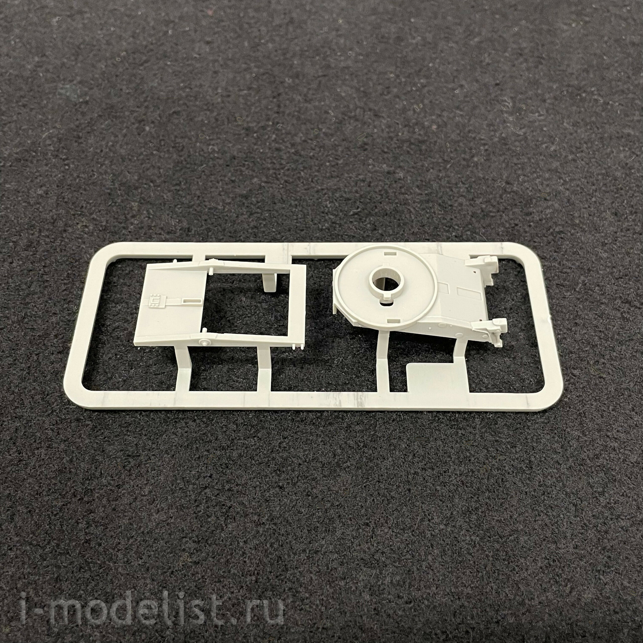 07180 Trumpeter 1/72 Russian 9P140 TEL multiple launch rocket system 9K57 