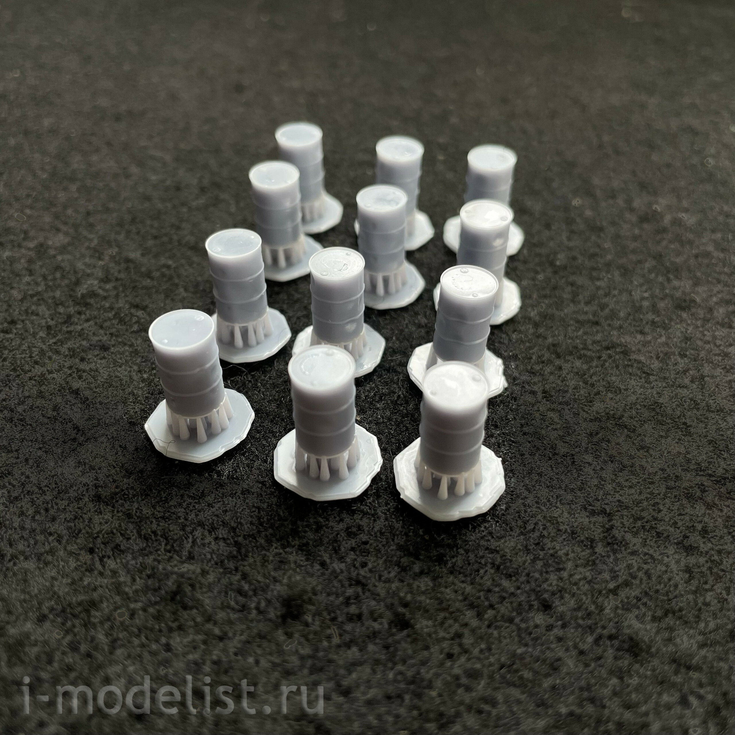 79005 SX-Art 1/72 Crumpled barrels 200 L type 2 (12 pcs.)