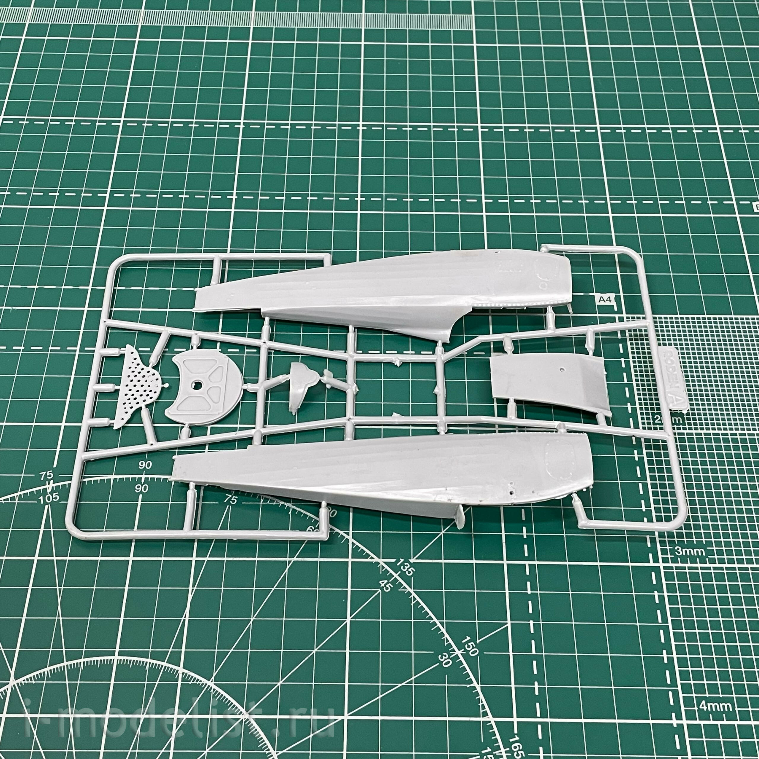 611 Roden 1/32 Nieuport 24 bis Aircraft