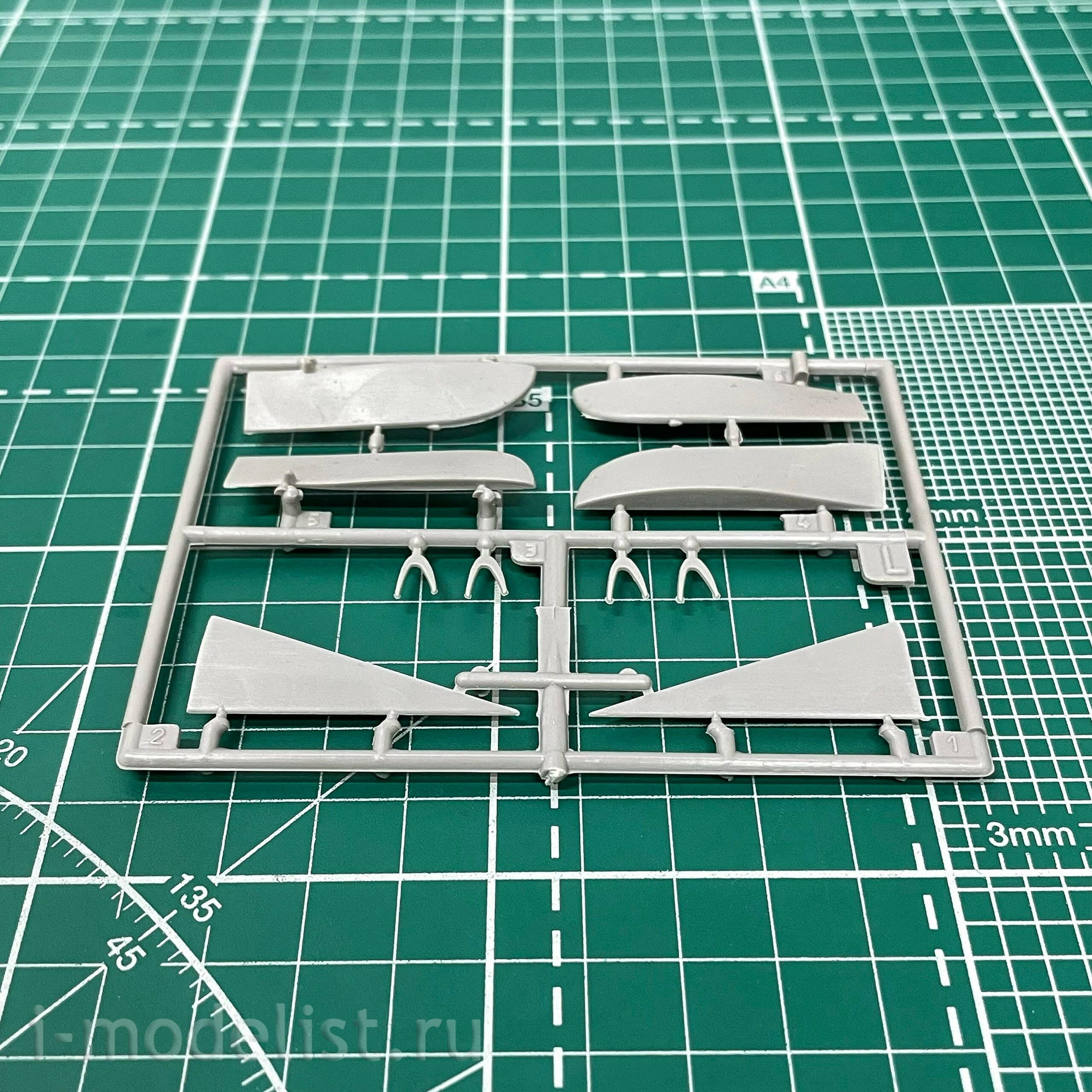 449 Roden 1/48 