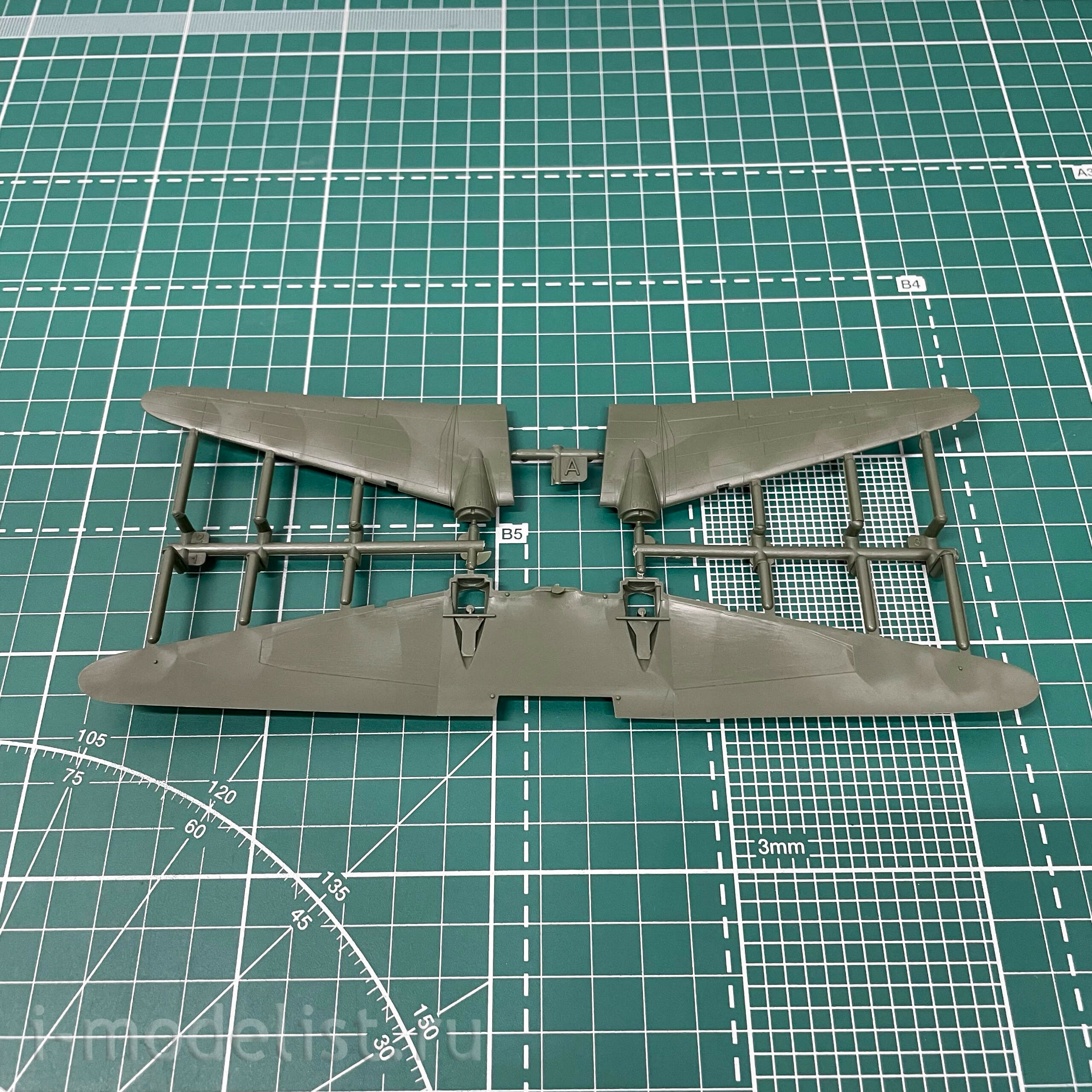 300 Roden 1/144 Douglas C-47 Skytrain (Dakota Mk. III)