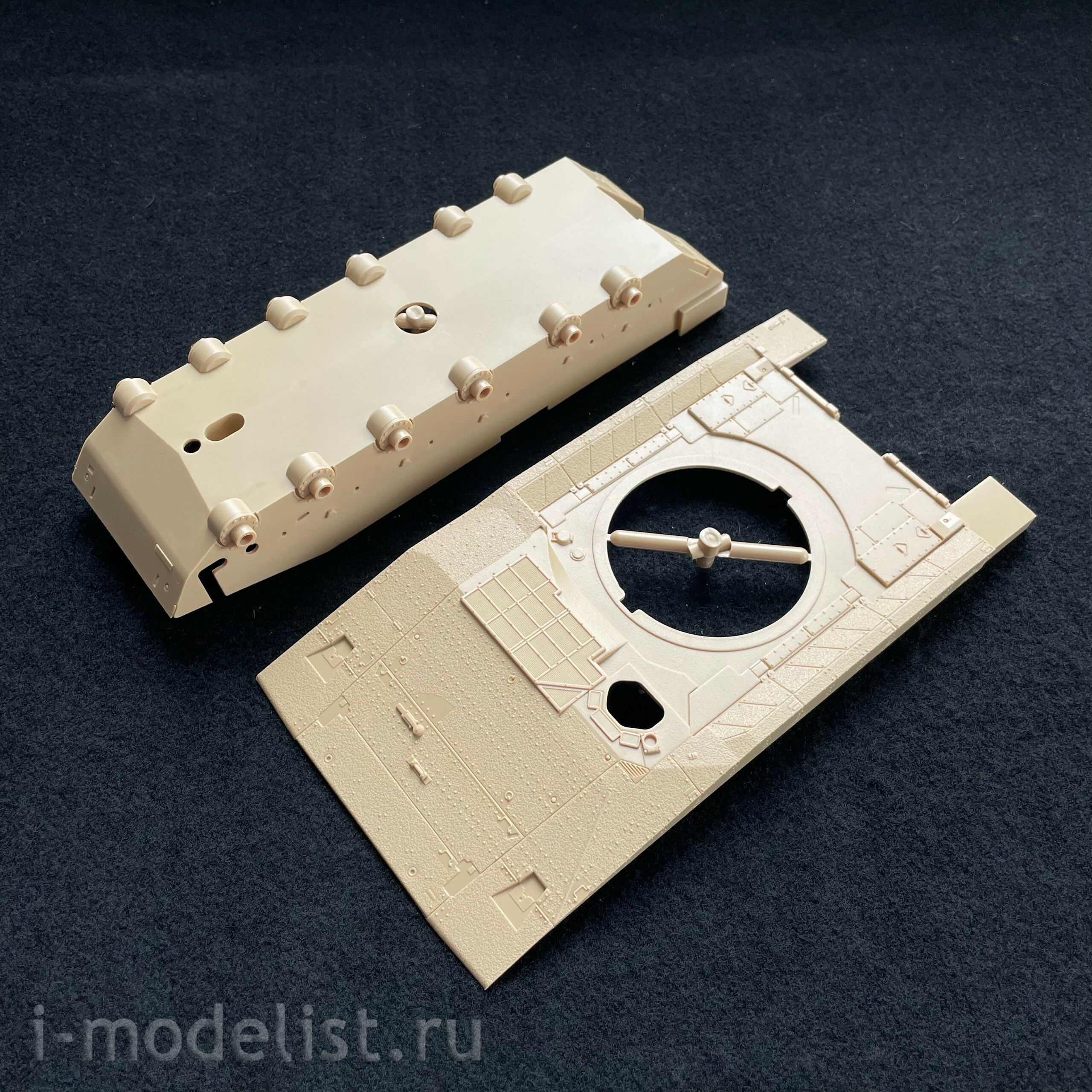 13227 Academy 1/35 Merkava Mk.IV LIC