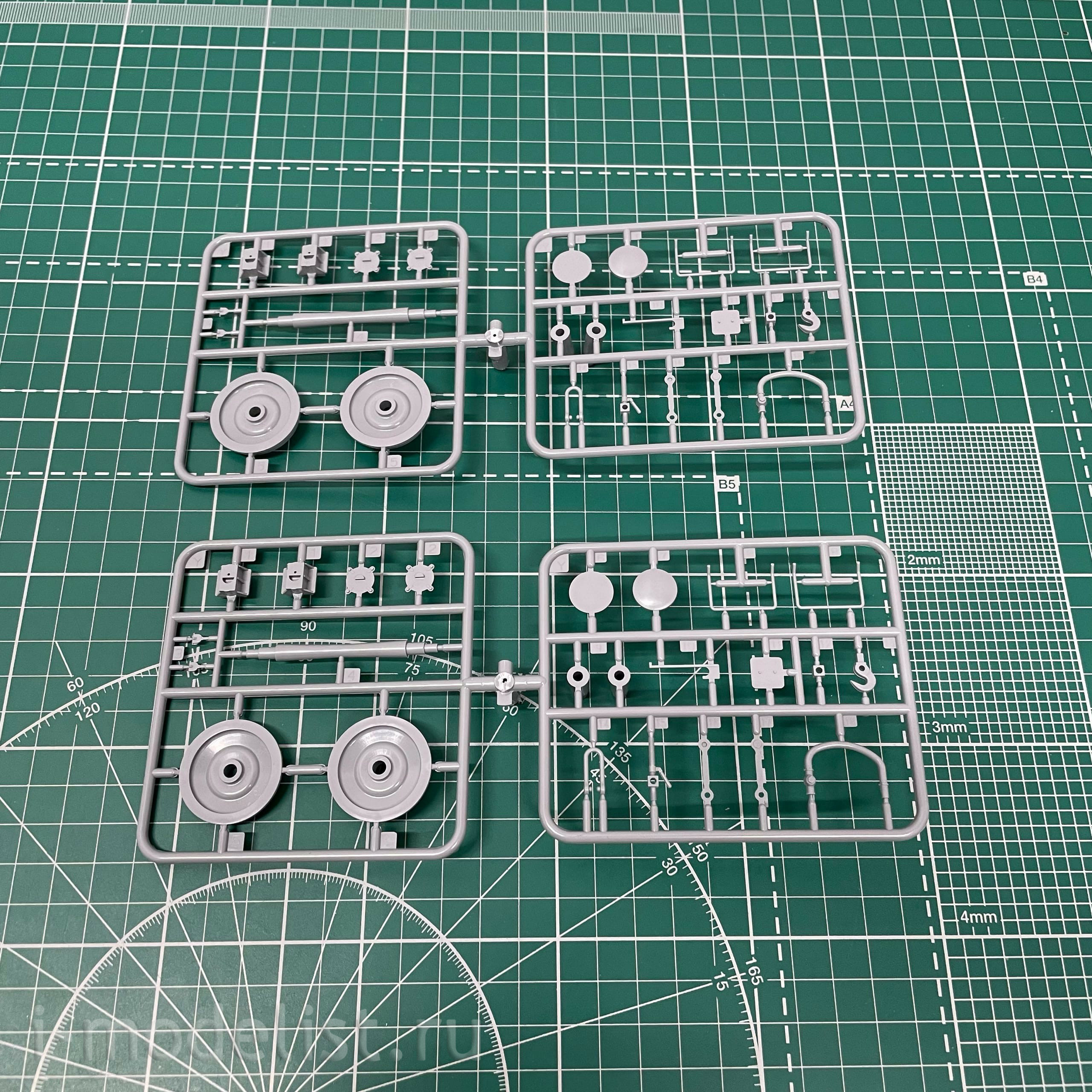 35A04-MW Sabre Model 1/35 German railway tank Kesselwagen Bauart Deutz 1941-1990 (metal wheels)
