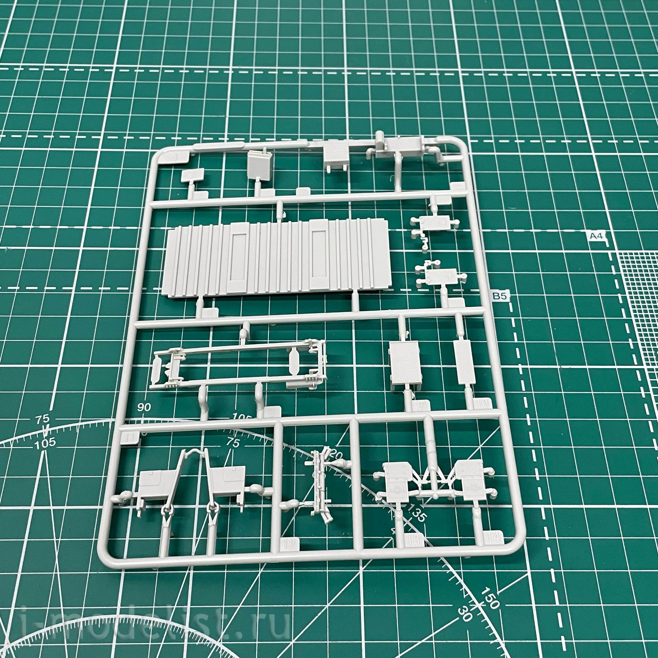 07175 Trumpeter 1/72 M1120 HEMTT Load Handling System (LHS)