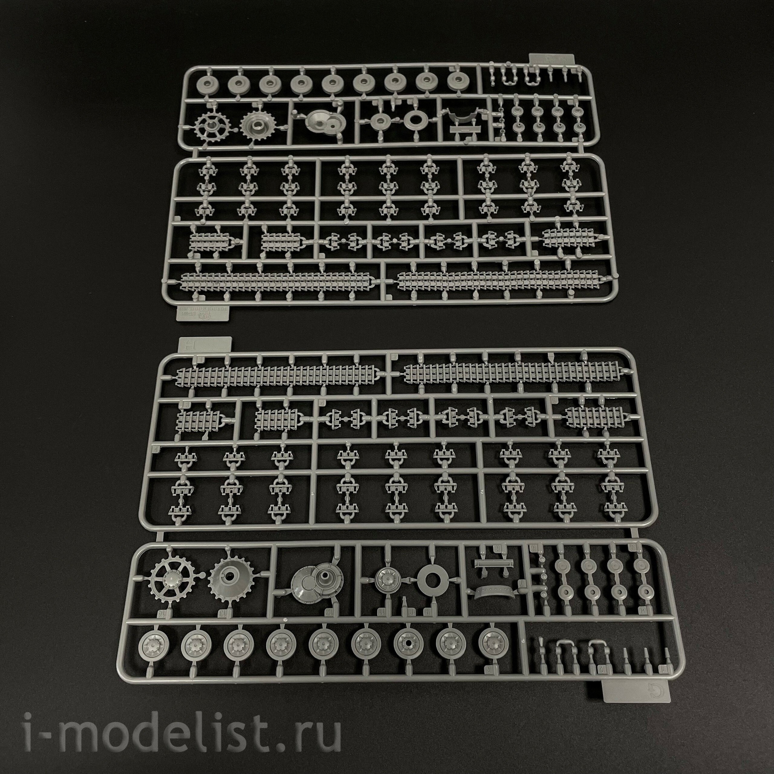 BT-033 Border Model 1/35 German Medium Tank Pz.Kpfw.IV Ausf.G MID 