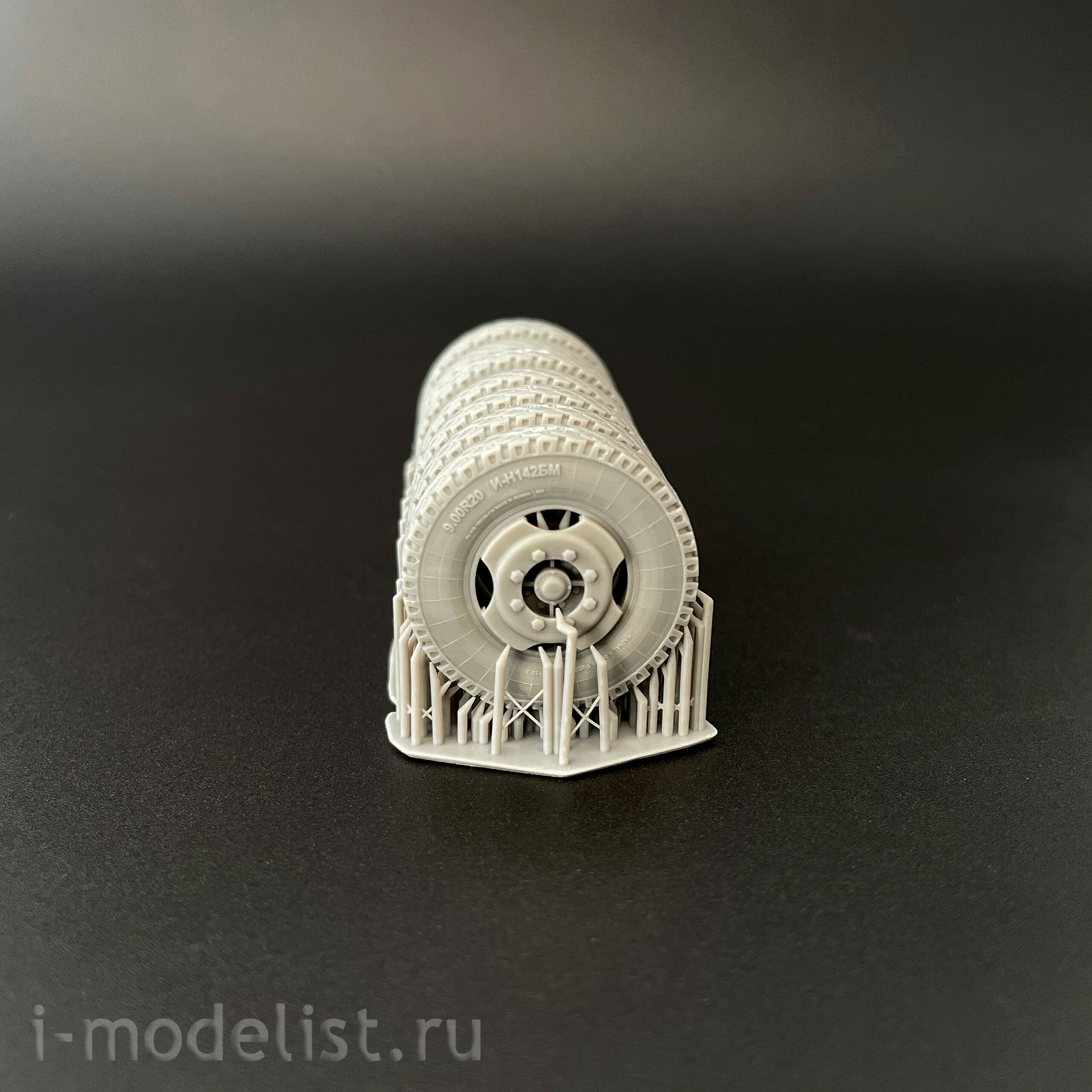 im35131 GE Models 1/35 Колёса с просадкой (7 шт.) для модели 3501AVD, фирмы AVD Models (3D-печать)