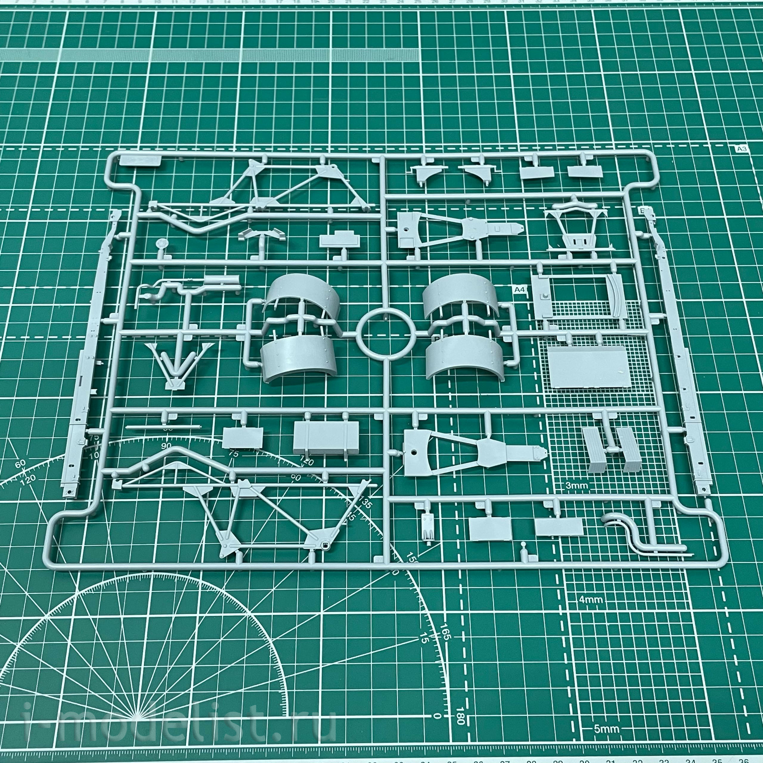 35596 ICM 1/35 BM-13-16 on G7107 chassis with Soviet calculation