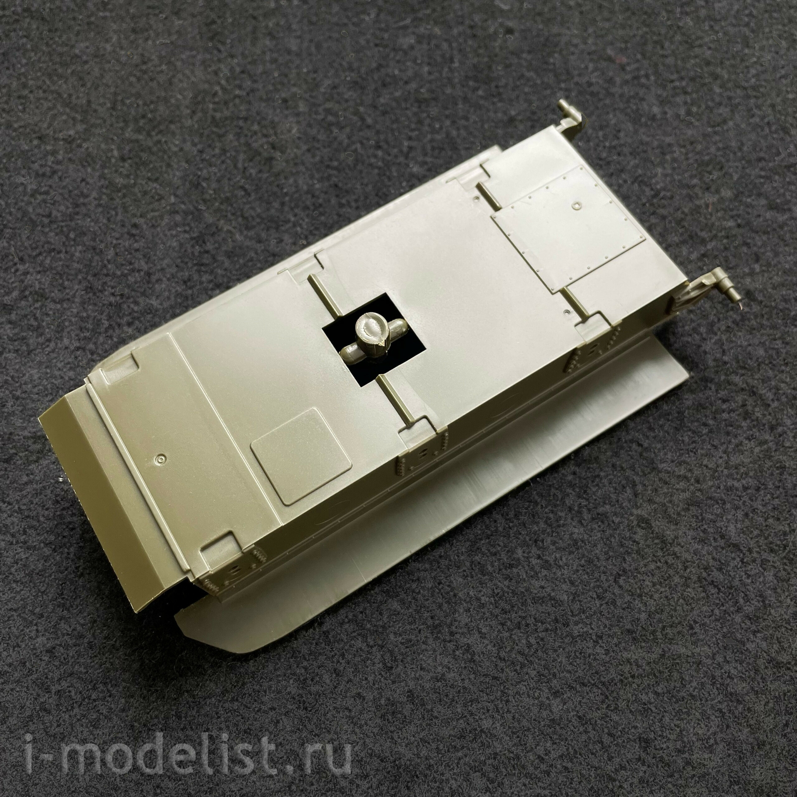 13500 Tank Academy 1/35 M4A3 (76)W 