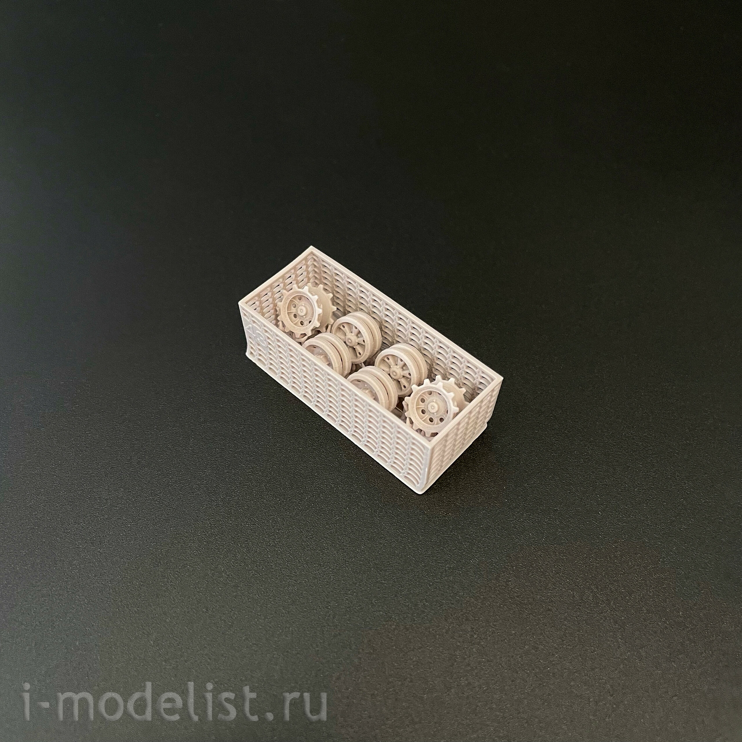 GE43001 GE Models 1/43 БТР-Д (Броnotранспортёр десантный)