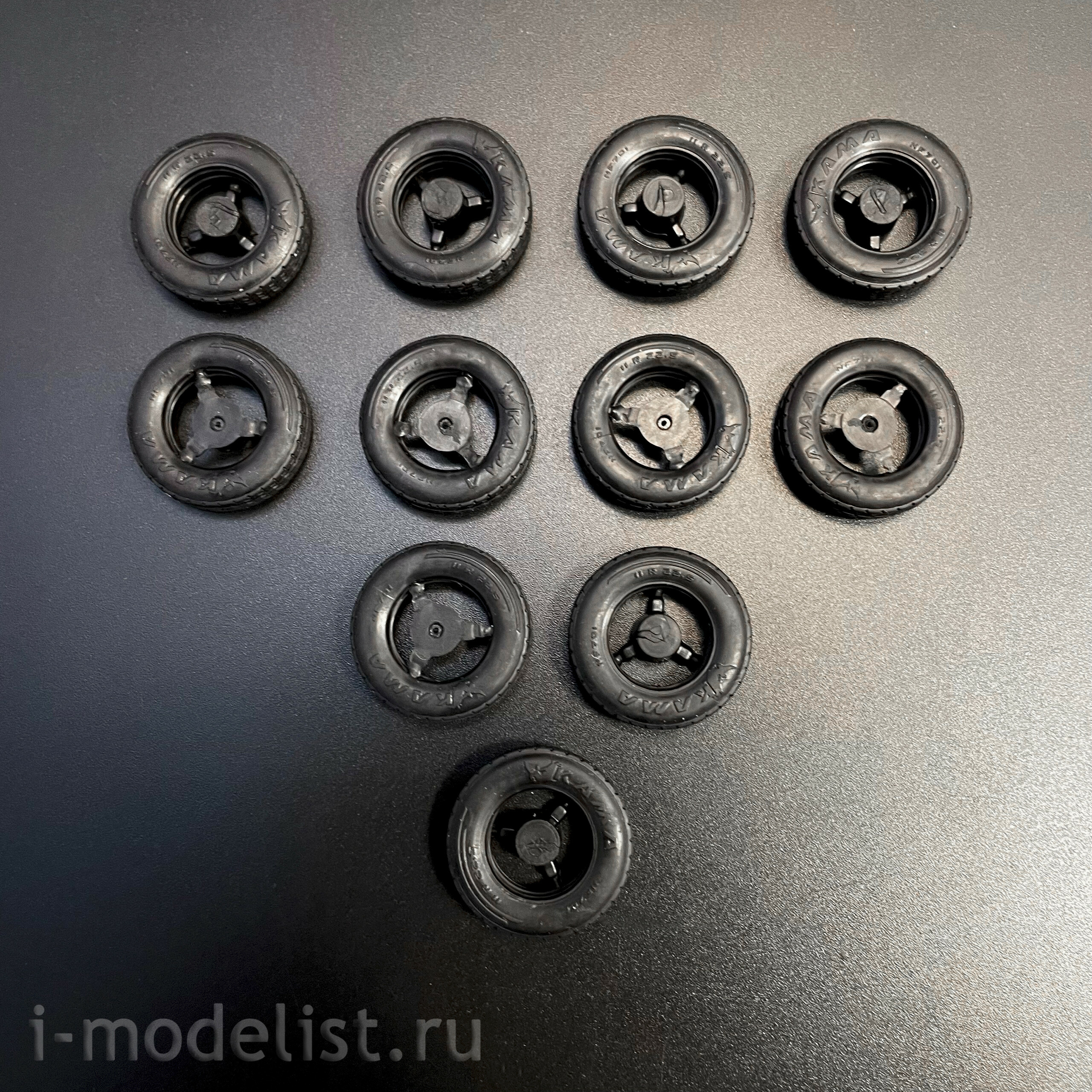 43006 Zvezda 1/43 Самосвал KAMAZ-65115