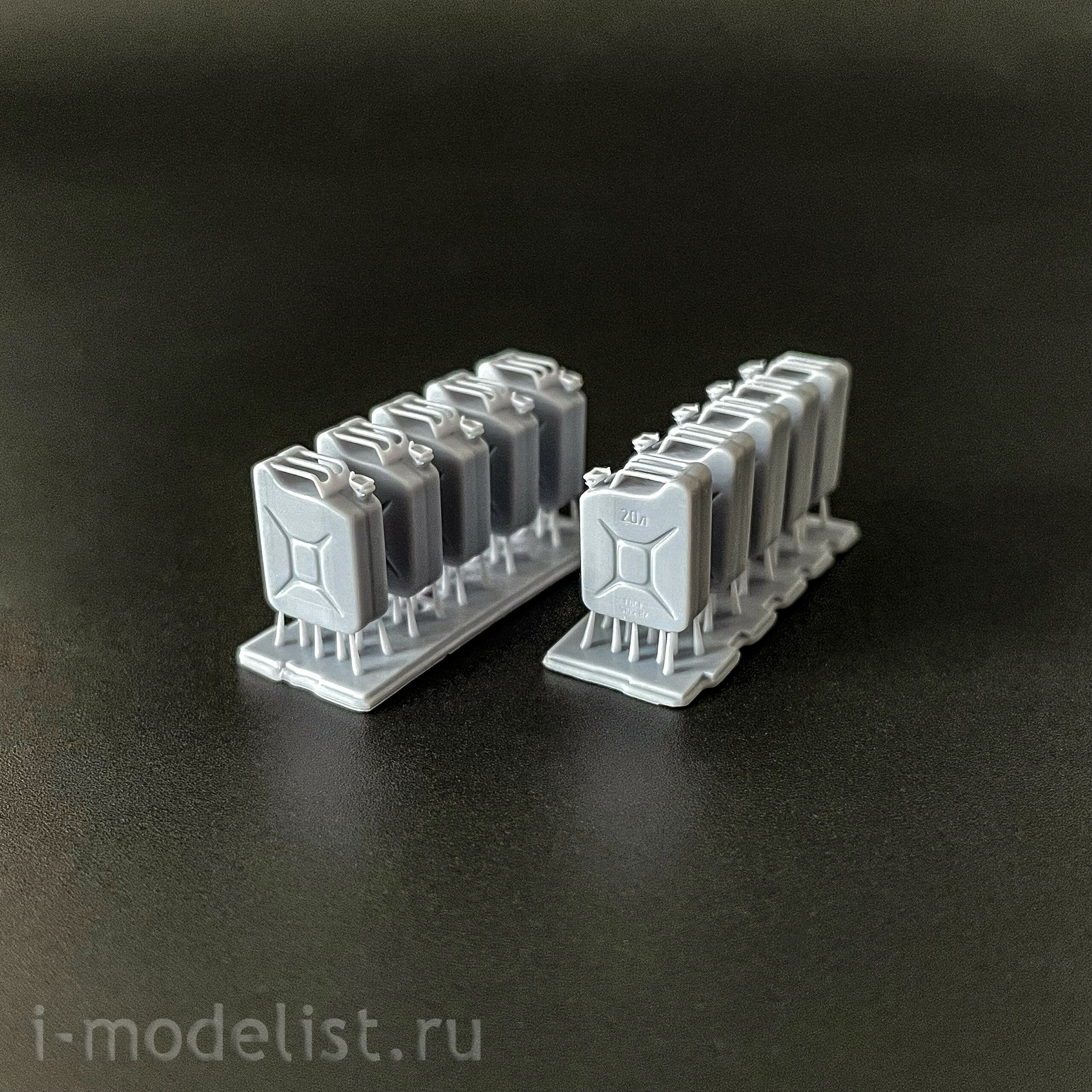 39013 SX-Art 1/35 Cans of the USSR/Russia 10 pieces