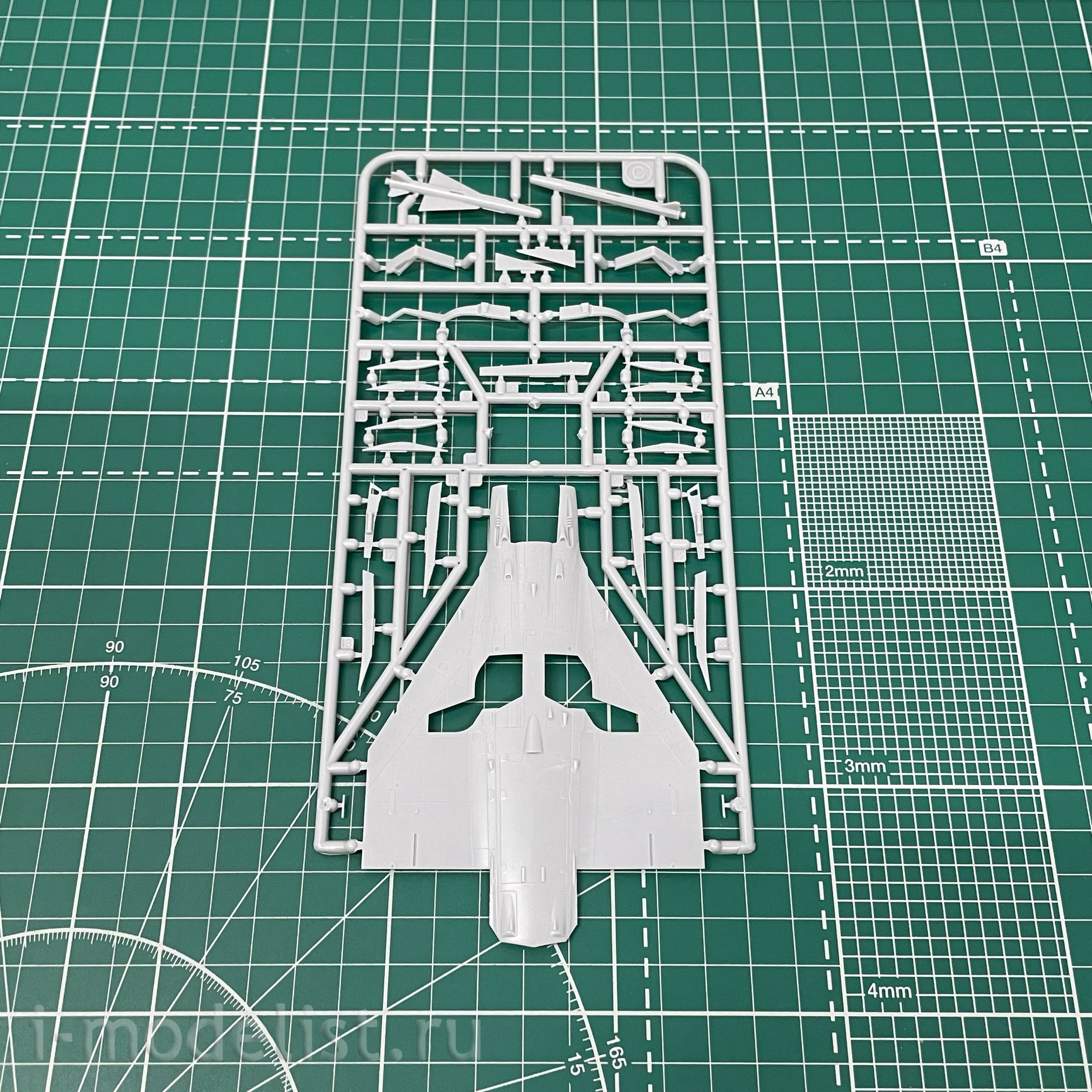72064 ModelSvit 1/72 Mirage IIIO Fighter