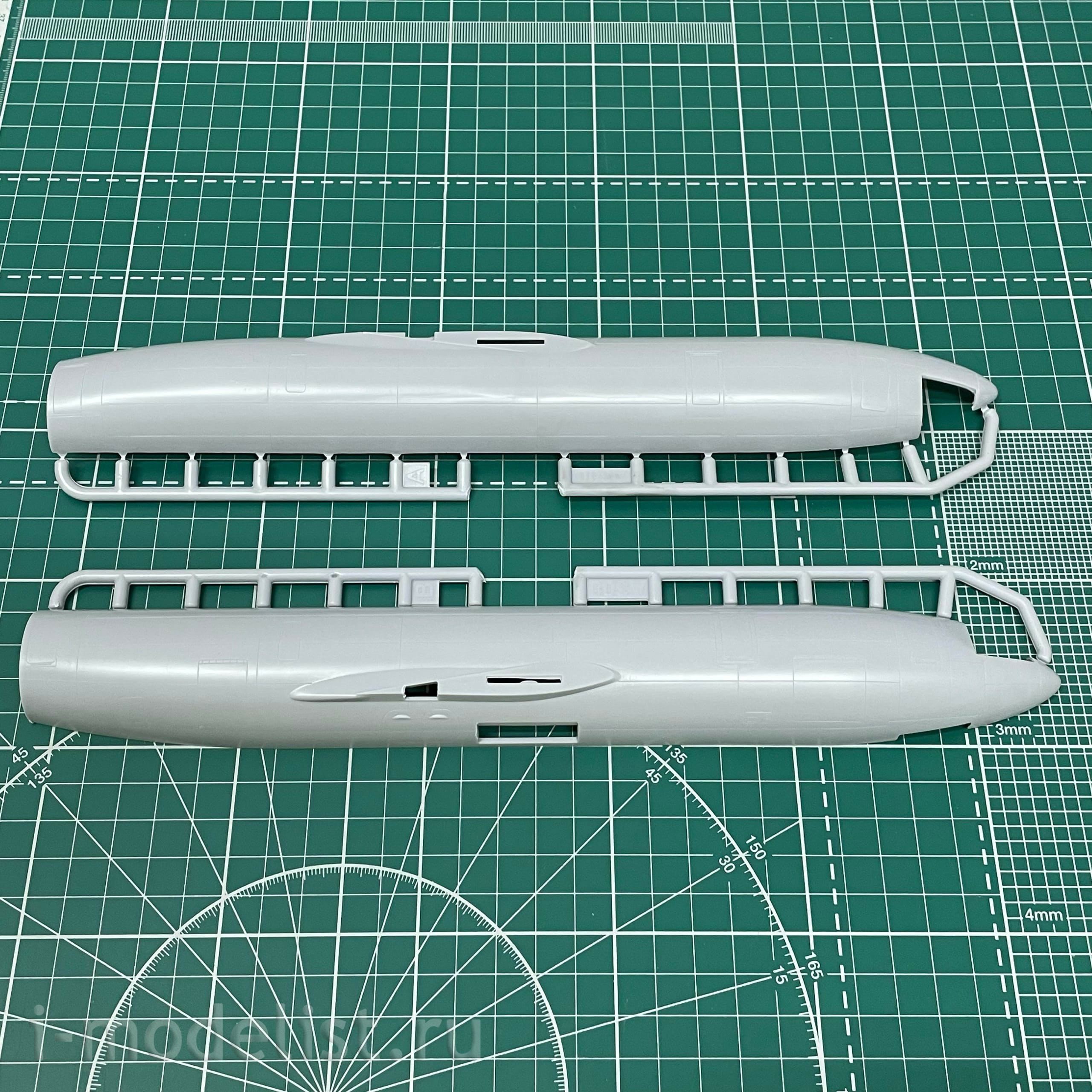 144146 Orient Express 1/144 Airliner A300 B4