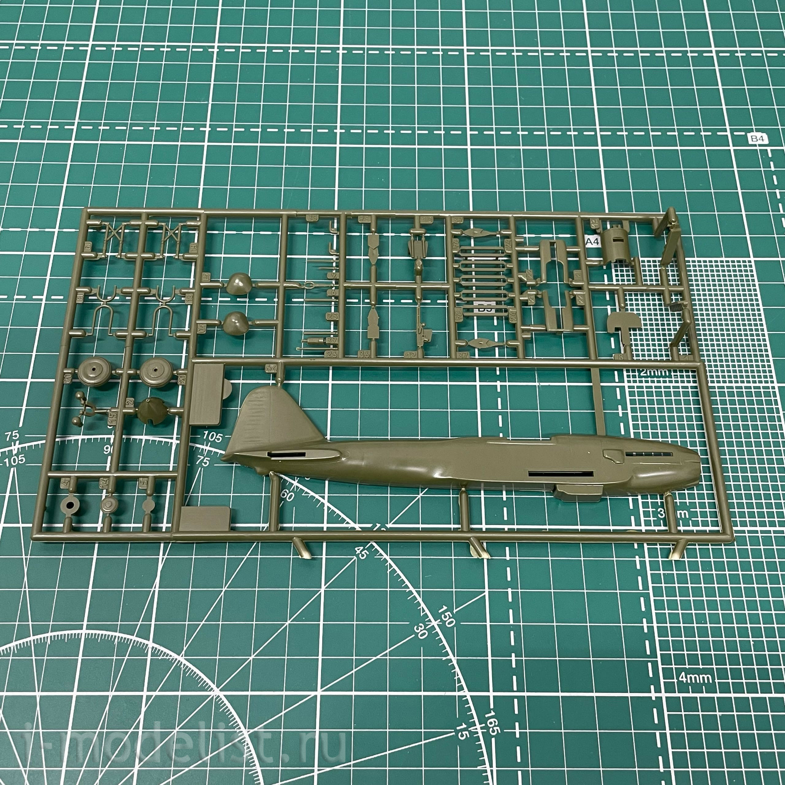 7279 Zvezda 1/72 Il-2 1942 model year