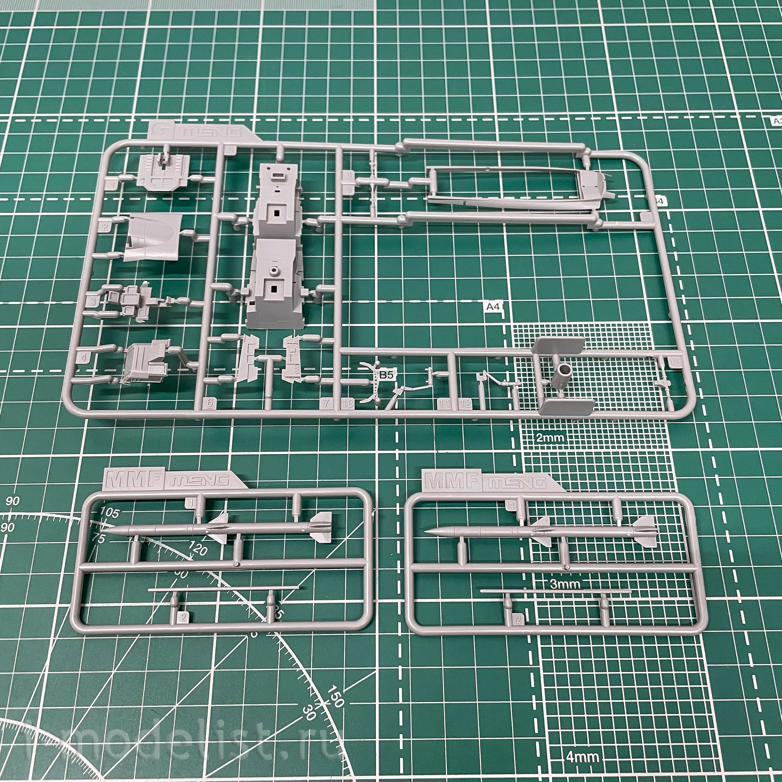 LS-014 Meng 1/48 EA-18G Growler Aircraft