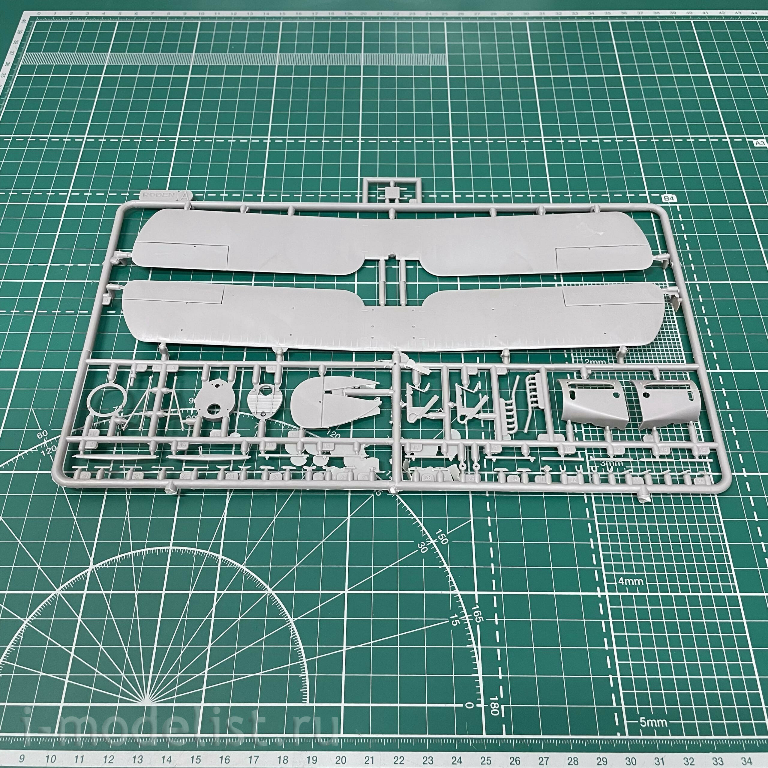 425 Roden 1/48 Bristol F. 2B Fighter