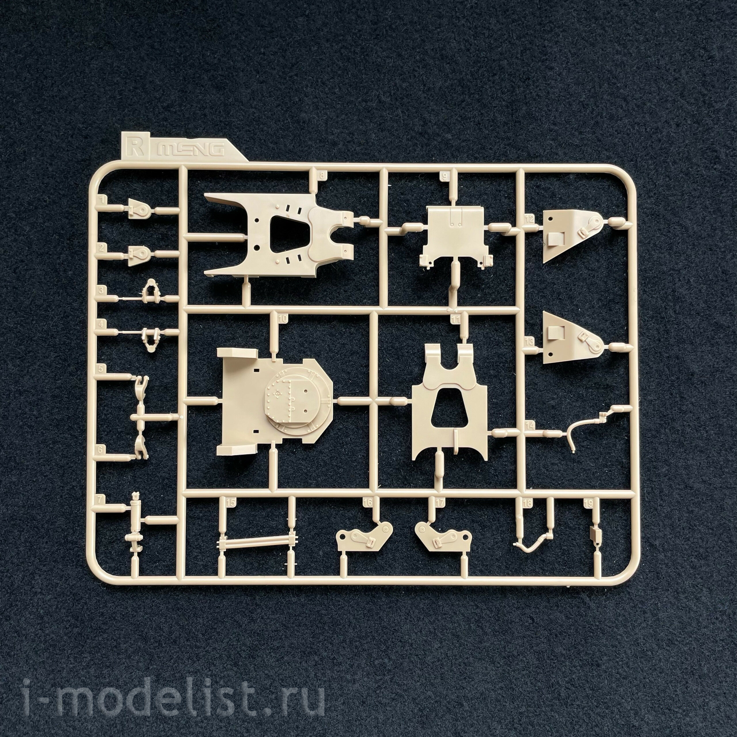 SS-002 Meng 1/35 D9R “DOOBI” Armored Bulldozer