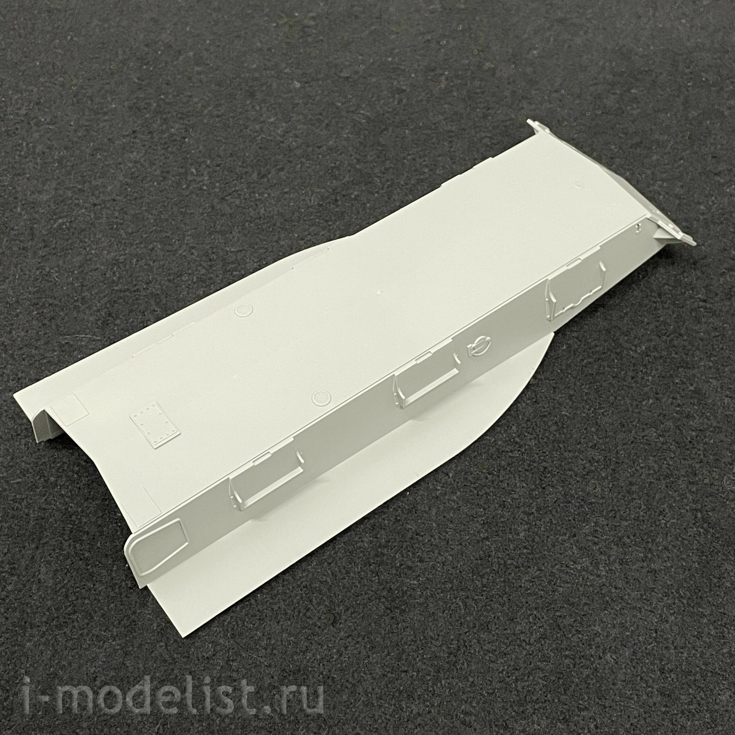 2027 Takom 1/35 BRITISH MAIN BATTLE TANK CHIEFTAIN Mk.5/P 