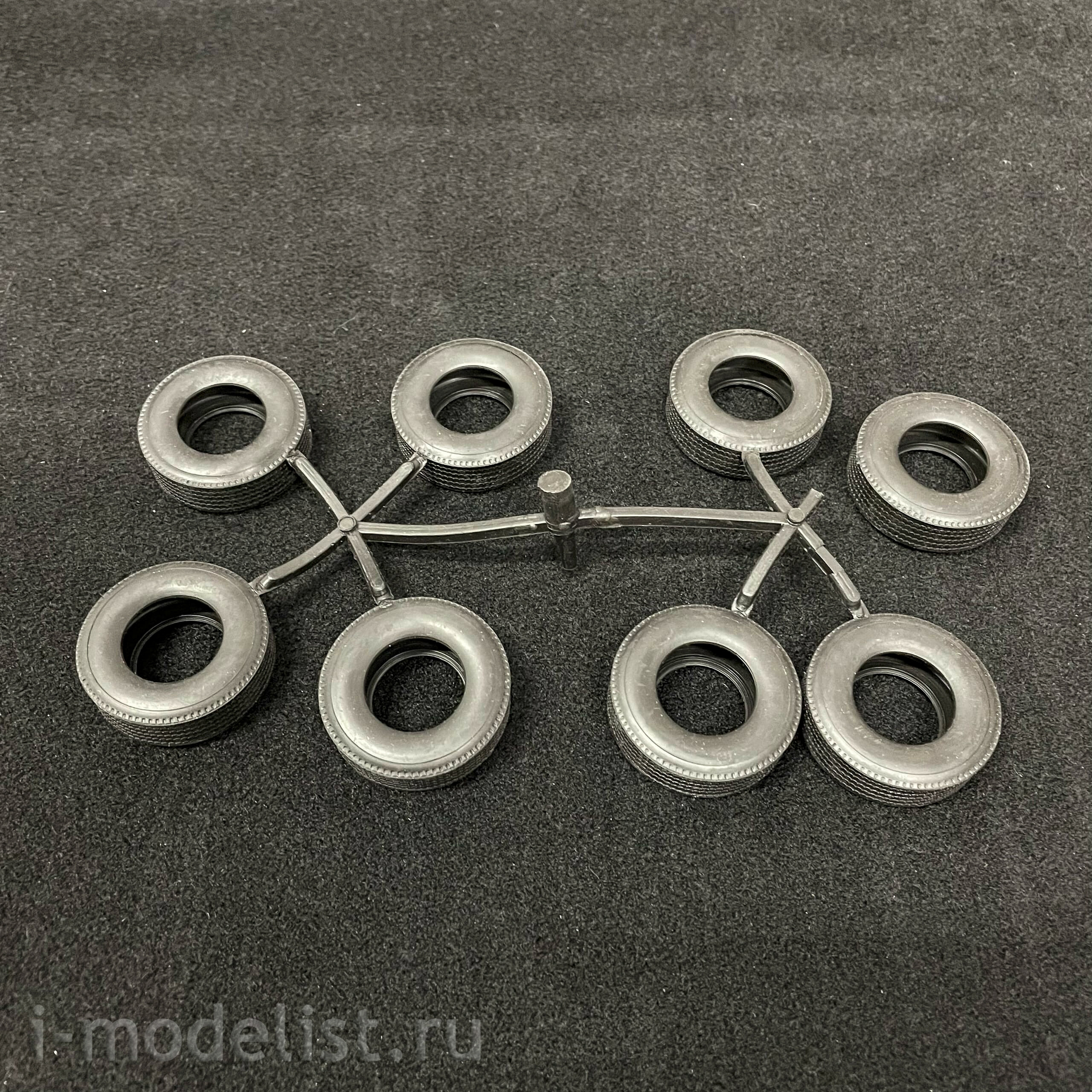 3890 Italeri 1/24 Trailer Rubber Tyres