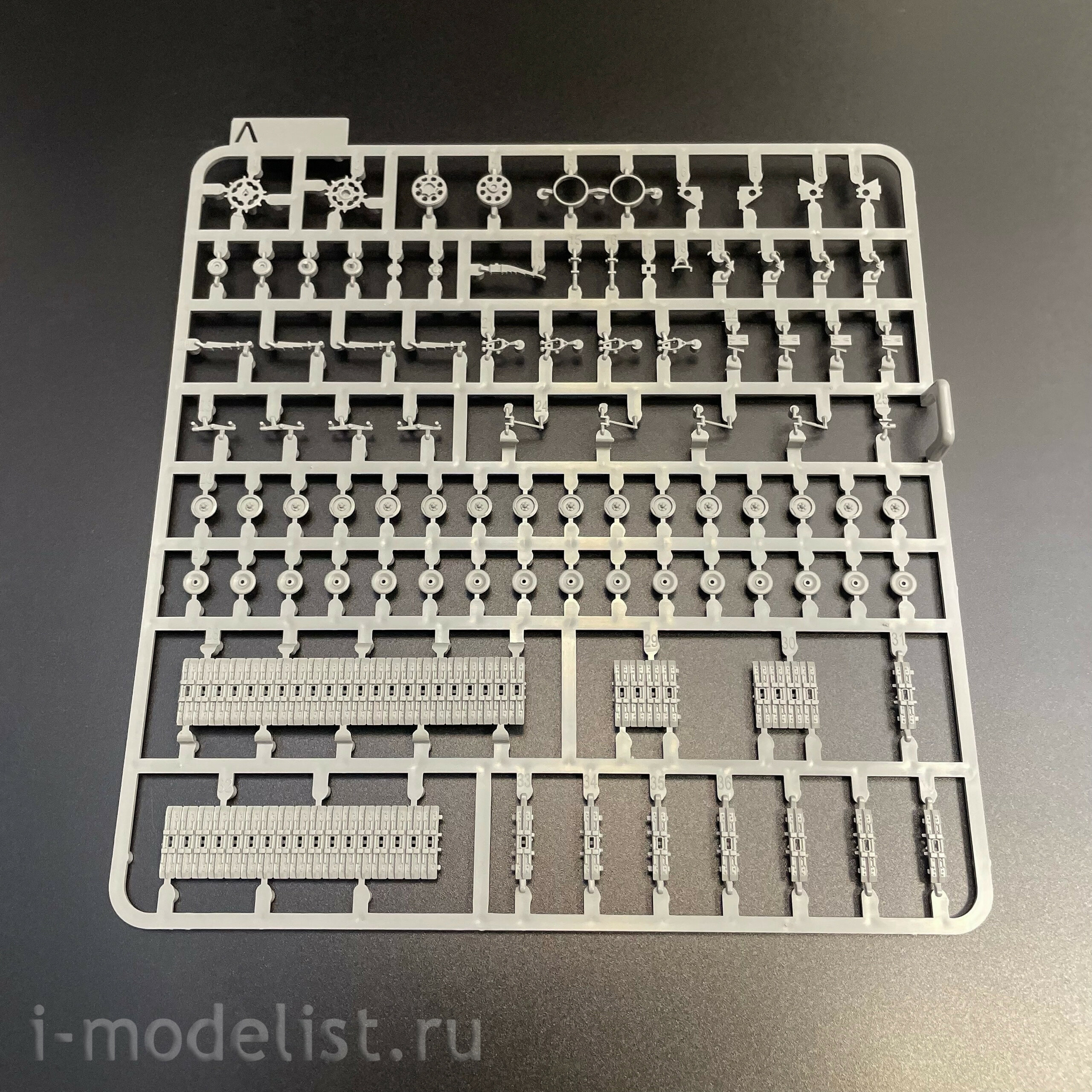 2193 Takom 1/35 Транспортер-амфибия для Арктических/Антарктических экспедиций M29 Weasel