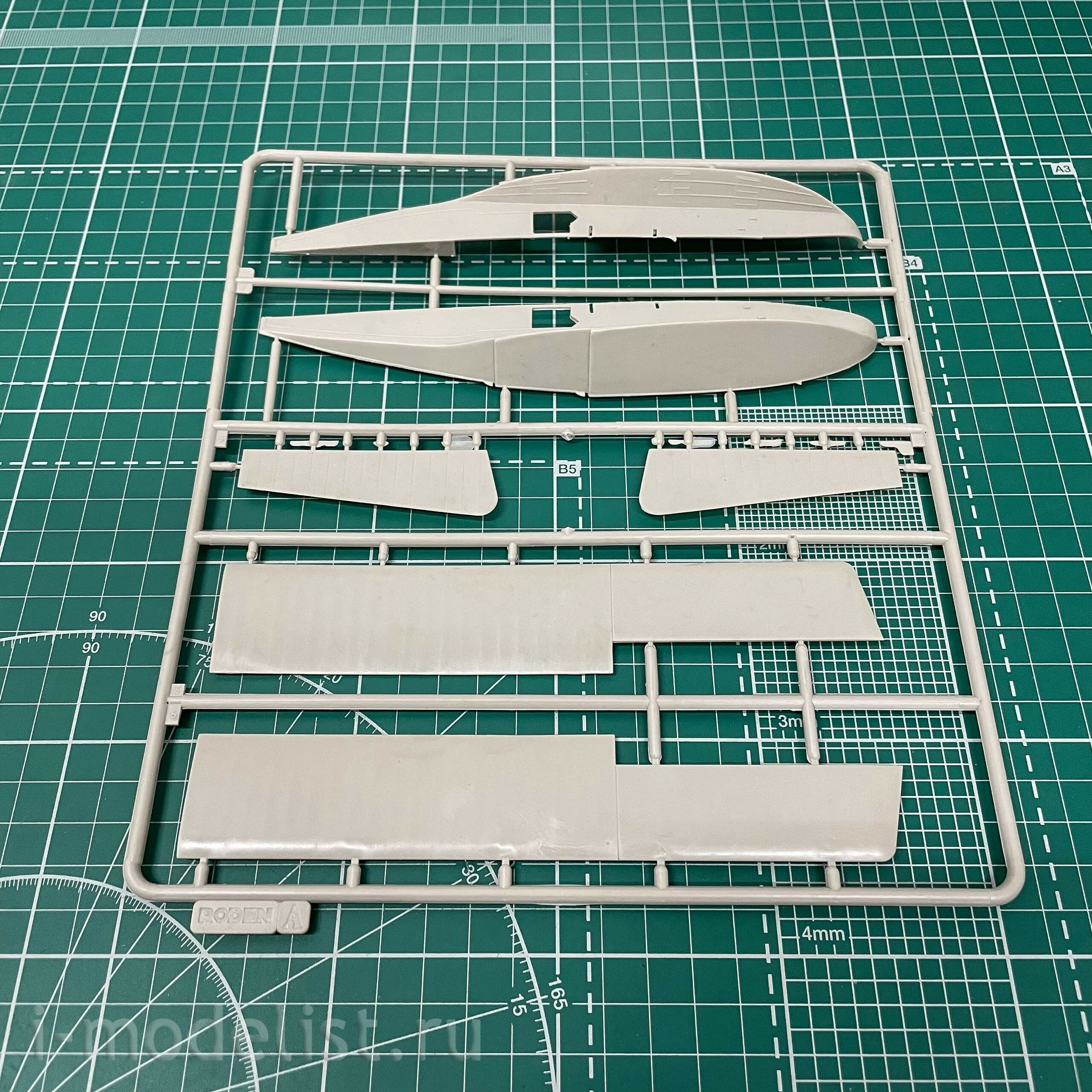 047 Roden 1/72 Felixstowe F. 2A (with upper wing gunner position)