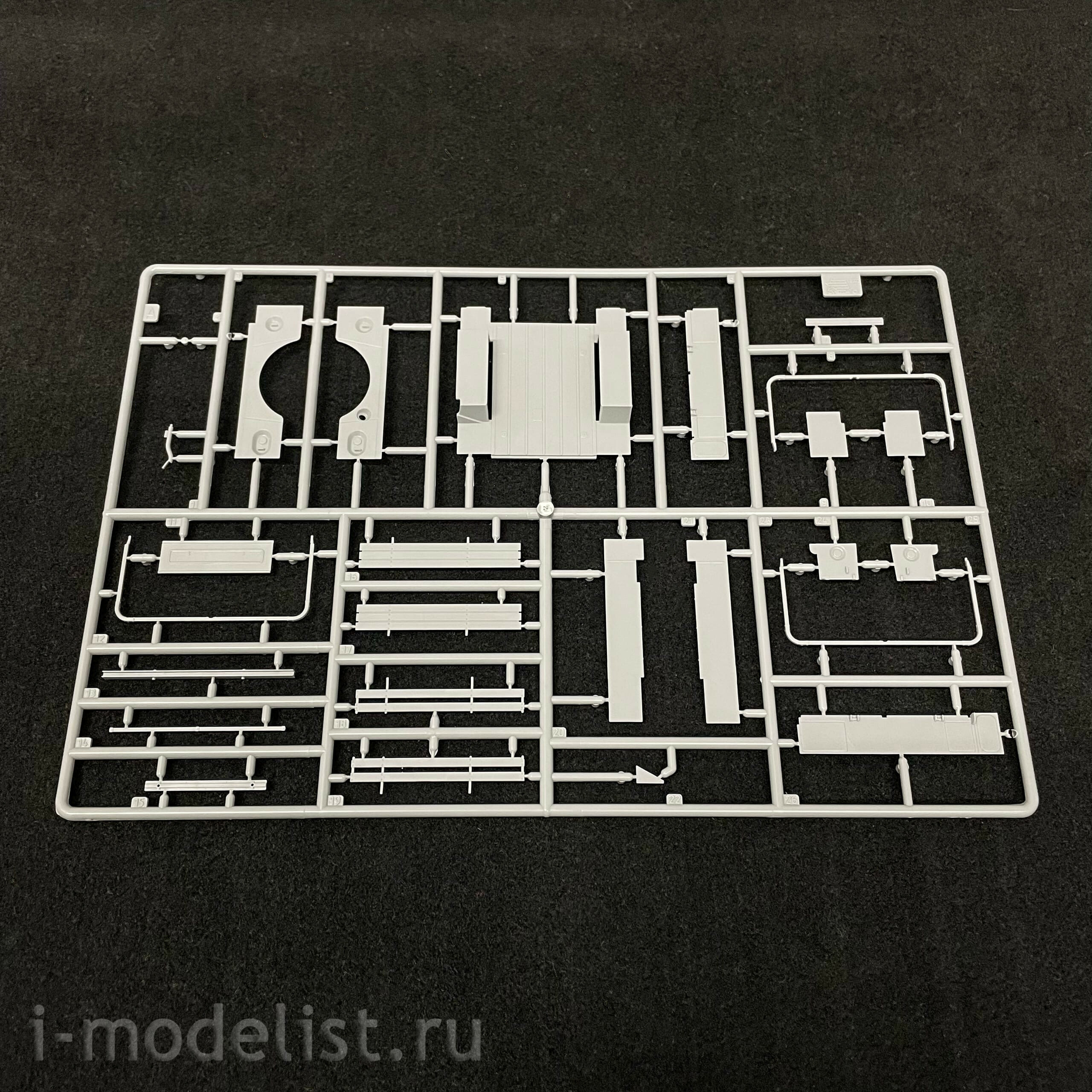 3656 Zvezda 1/35 American Army car Dodge WC-51 