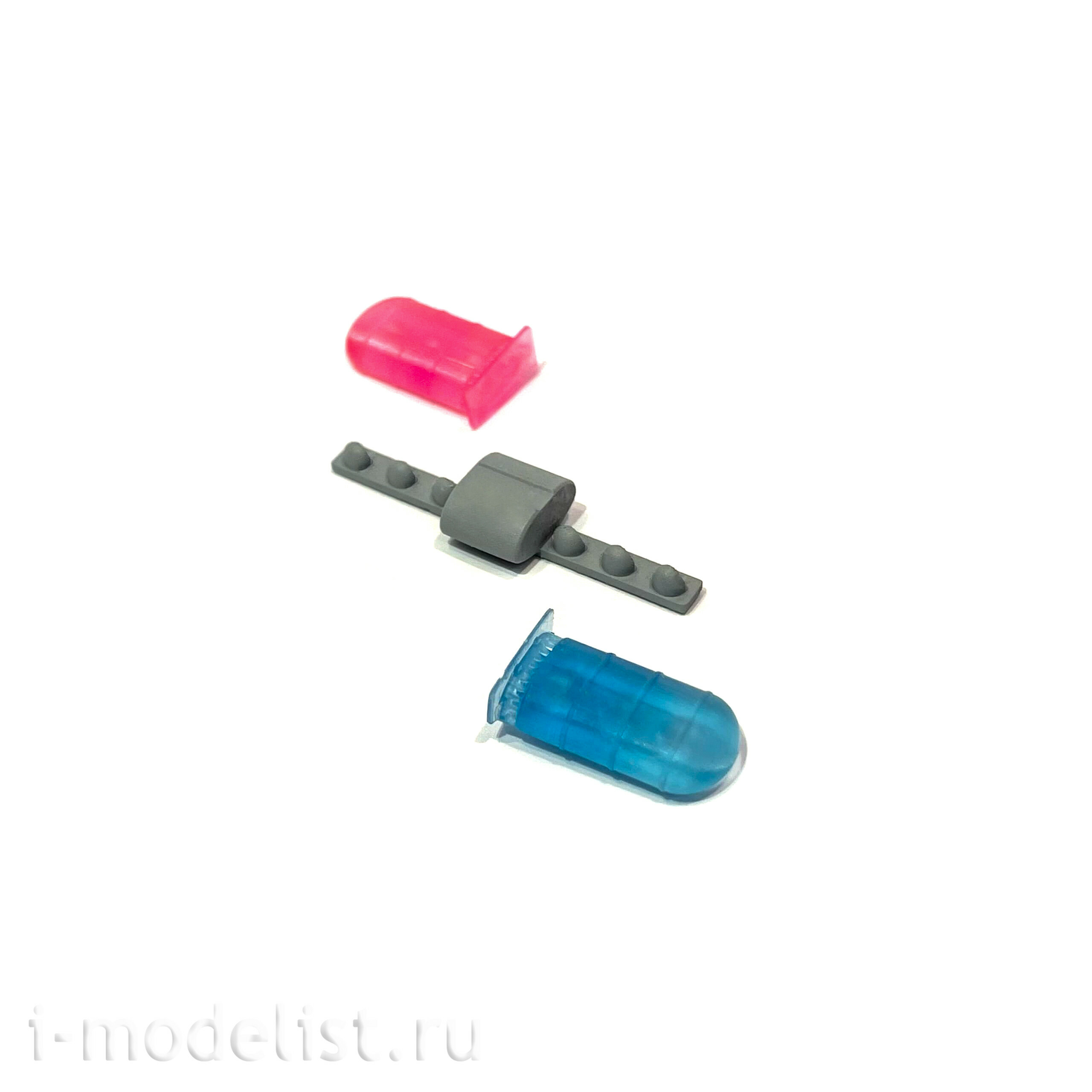 3644P4 Zvezda 1/35 Gift set: Russian car UAZ 3909 + Im35052 SSU 