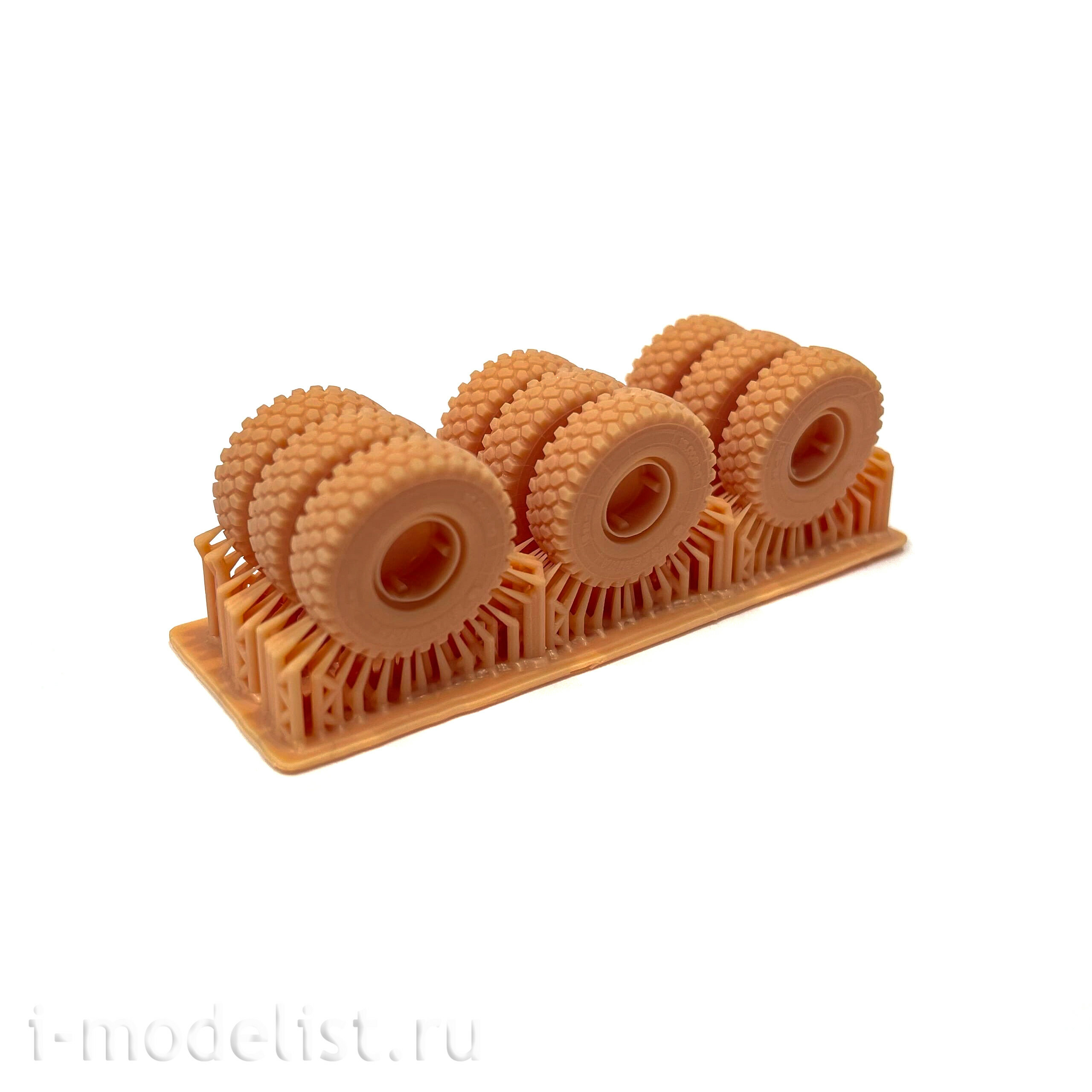 MM72008 My Model 1/72 Set of add-ons No. 1 for the Zvezda model, art. 5069 (set of wheels 9 pcs. + automatic machine)