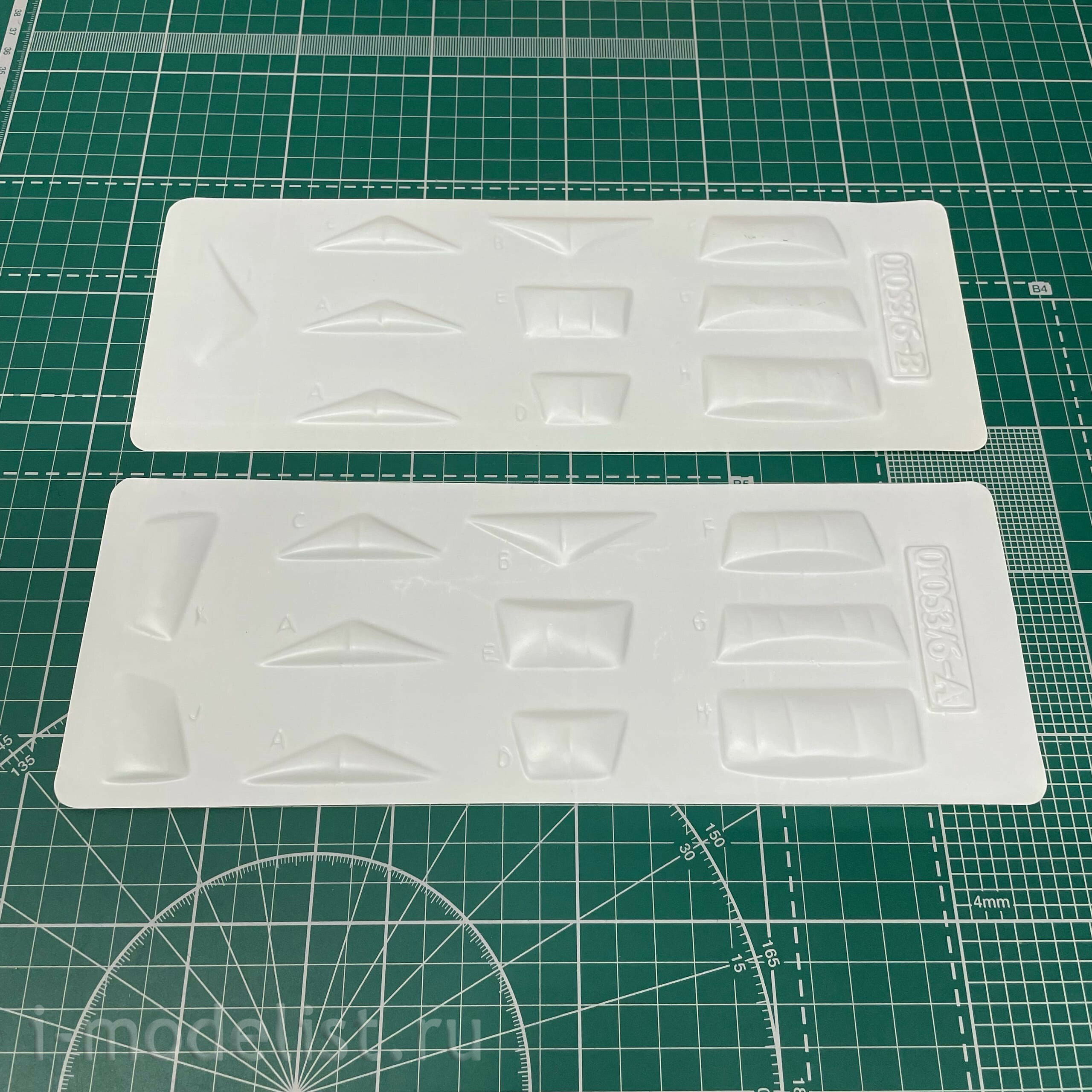 135037 Modeler 1/350 three-masted bark 