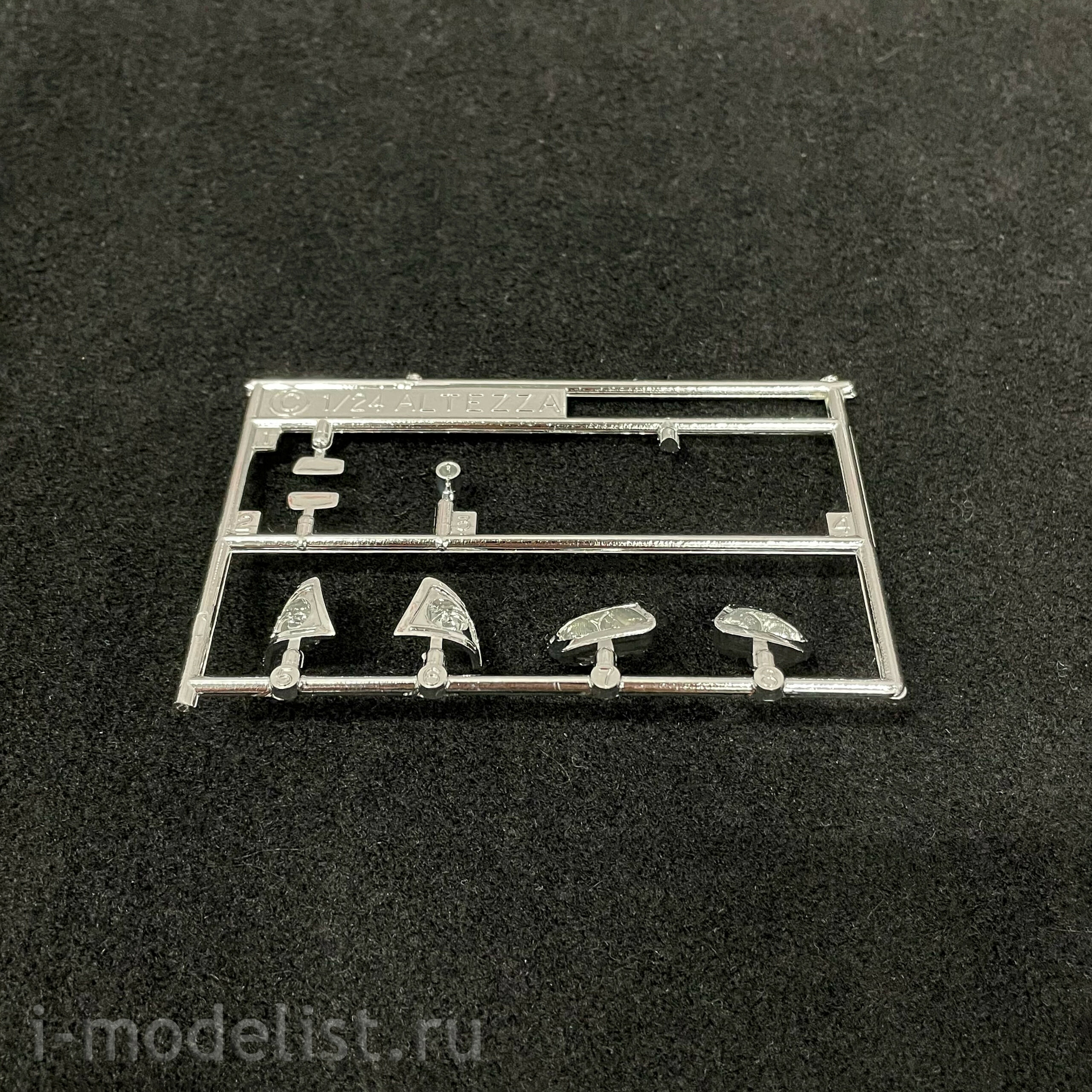 03950 Fujimi 1/24 Toyota Altezza RS200 Z Edition