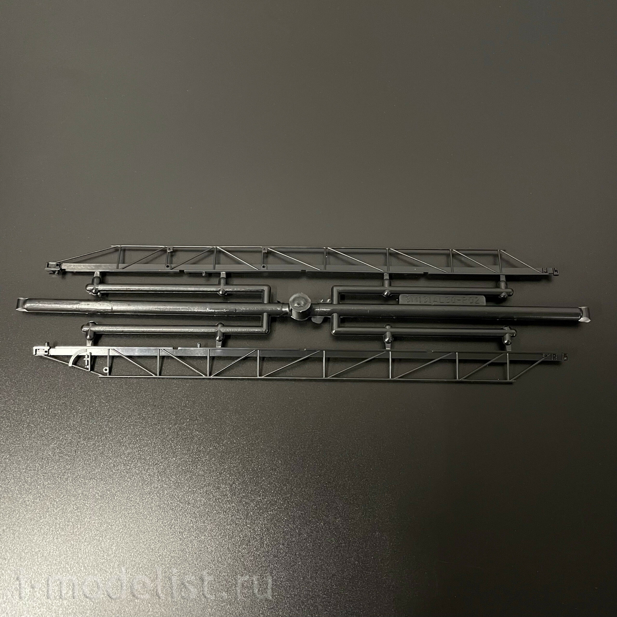 1669AVD AVD Models 1/43 Пожарная автолестница АЛМ-30 (157)