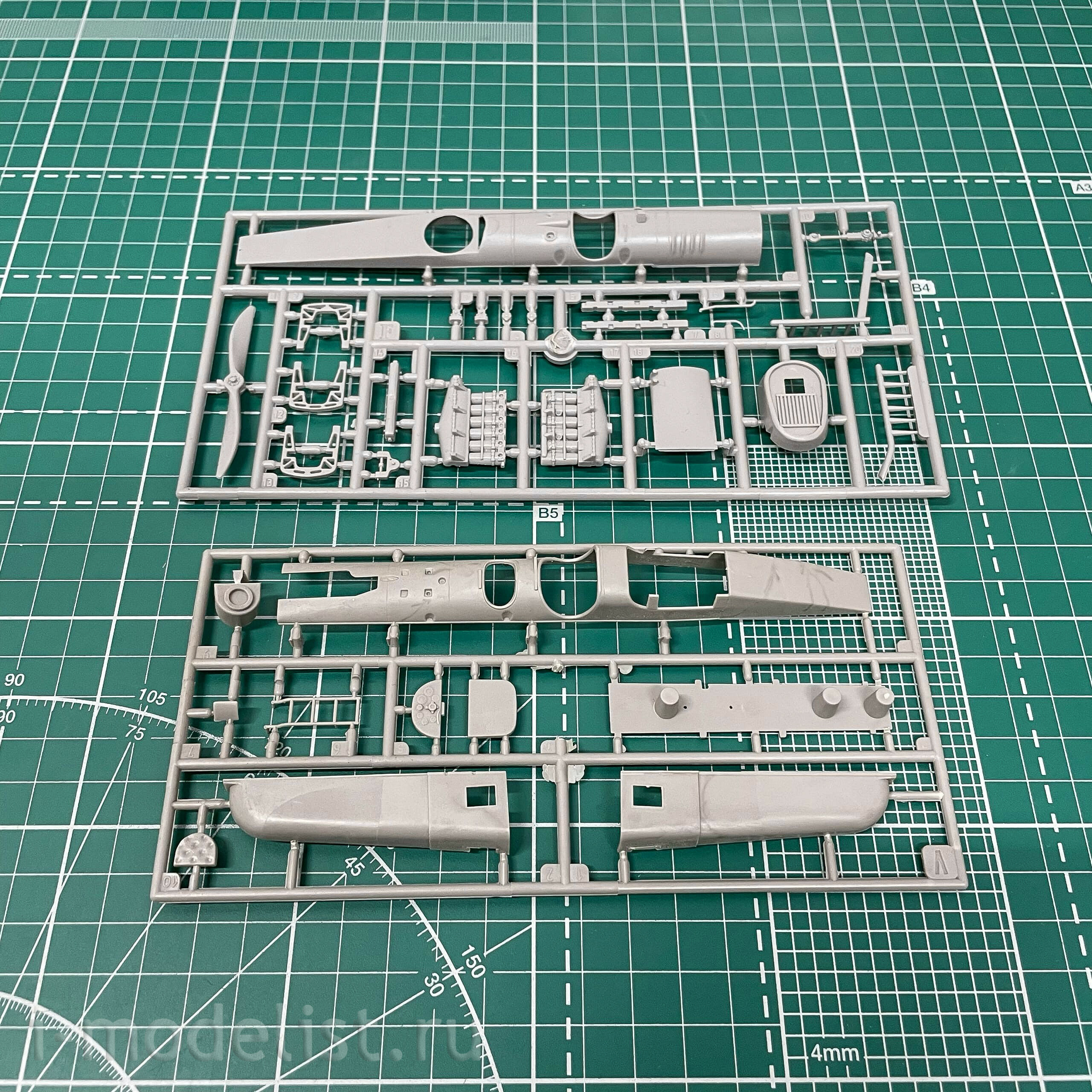 423 Roden 1/48 Airco (de Havilland) D. H. 9