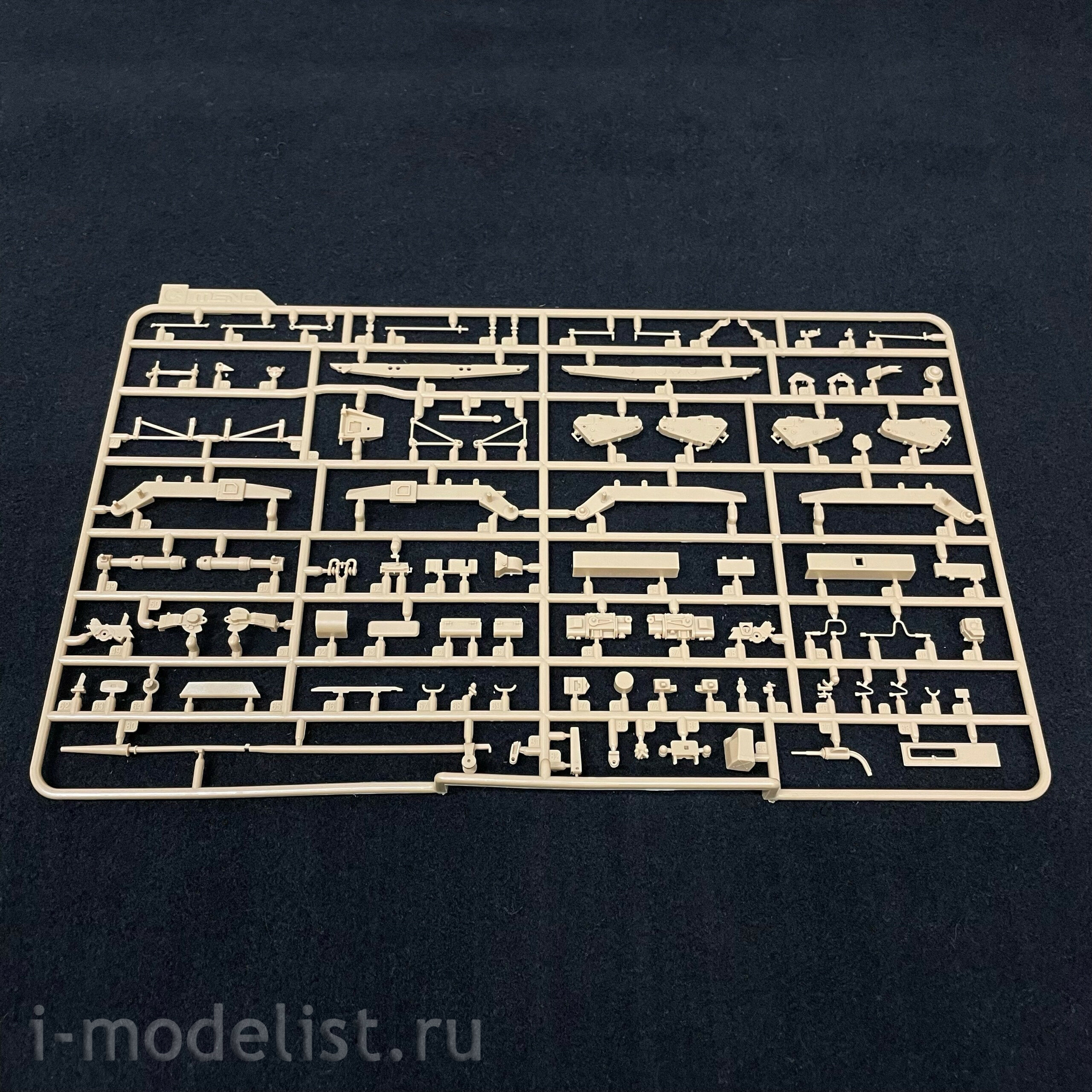 SS-014 Meng 1/35 Russian 9K37M1 Buk Air Defense Missile System