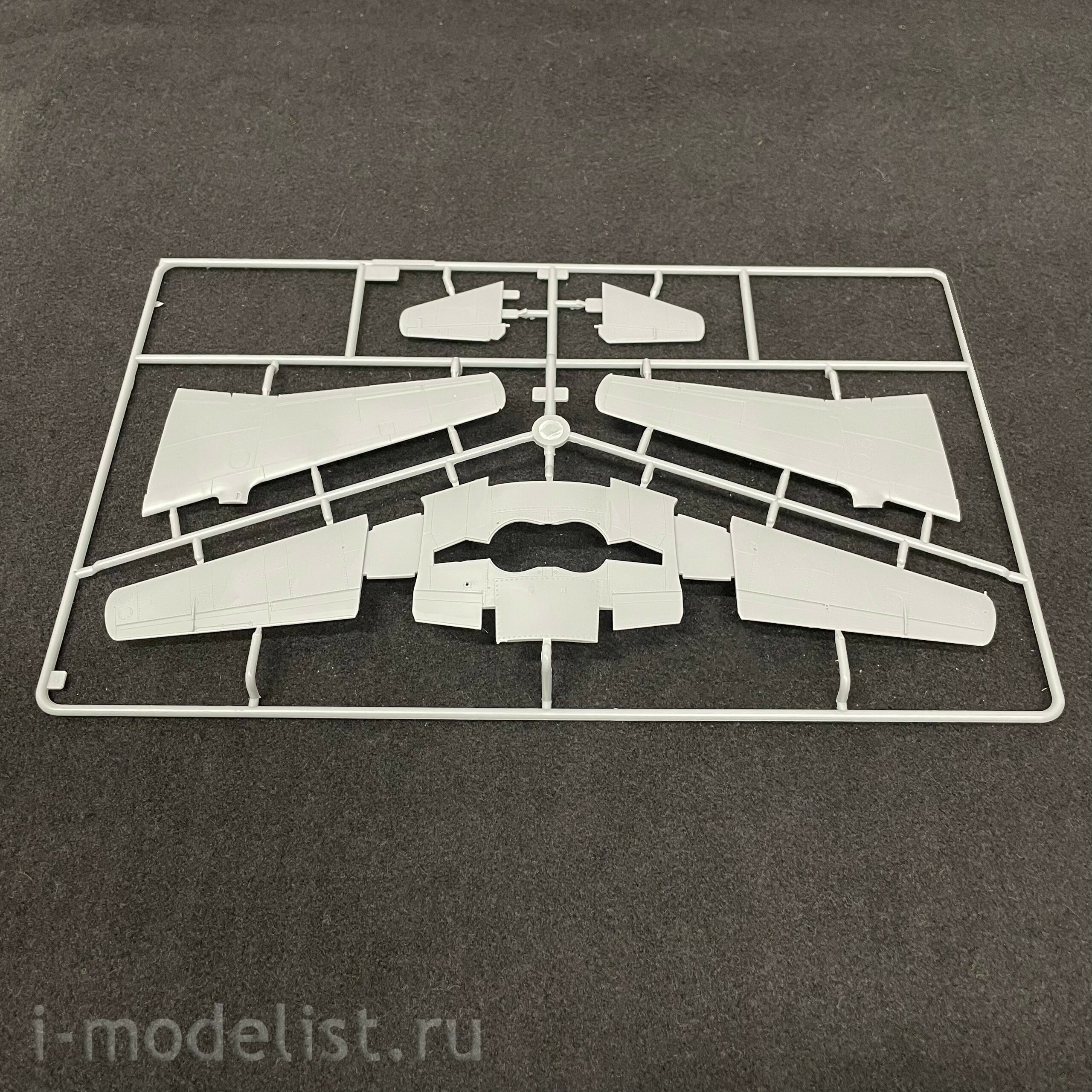 80370 HobbyBoss 1/48 Me 262 A-1a/U1