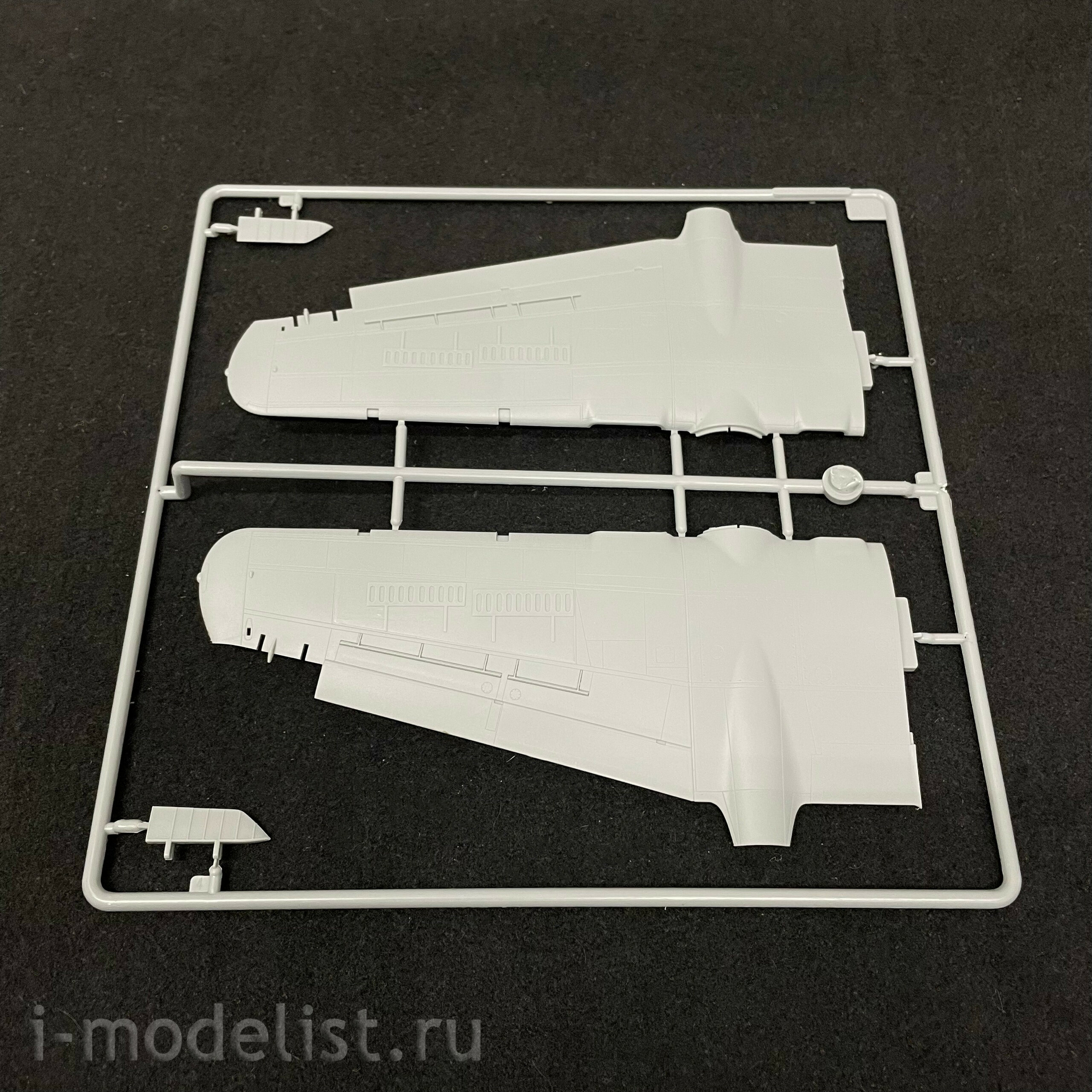 81732 HobbyBoss 1/48 P-61C Black Widow