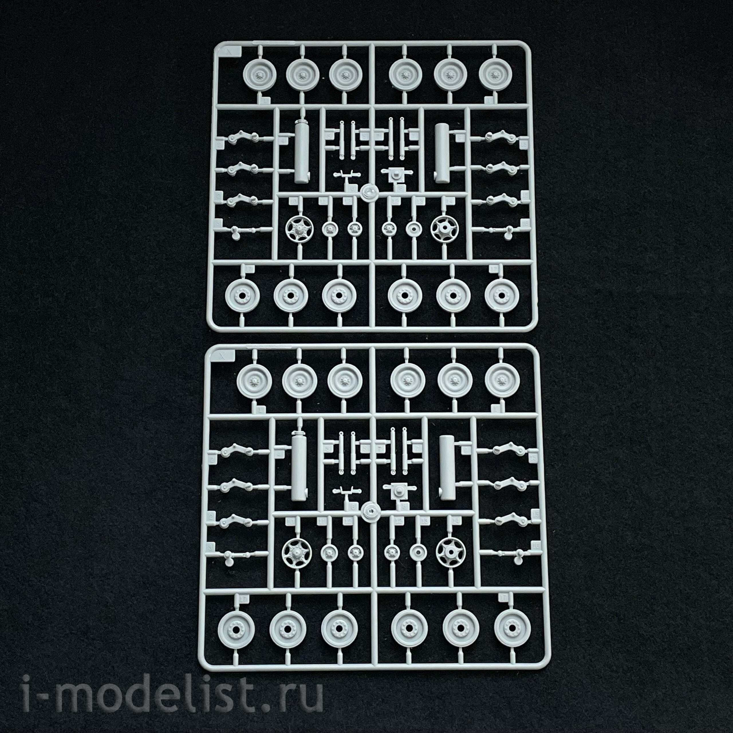 82416 HobbyBoss 1/35 AAVP-7A1 RAM/RS w/EAAK