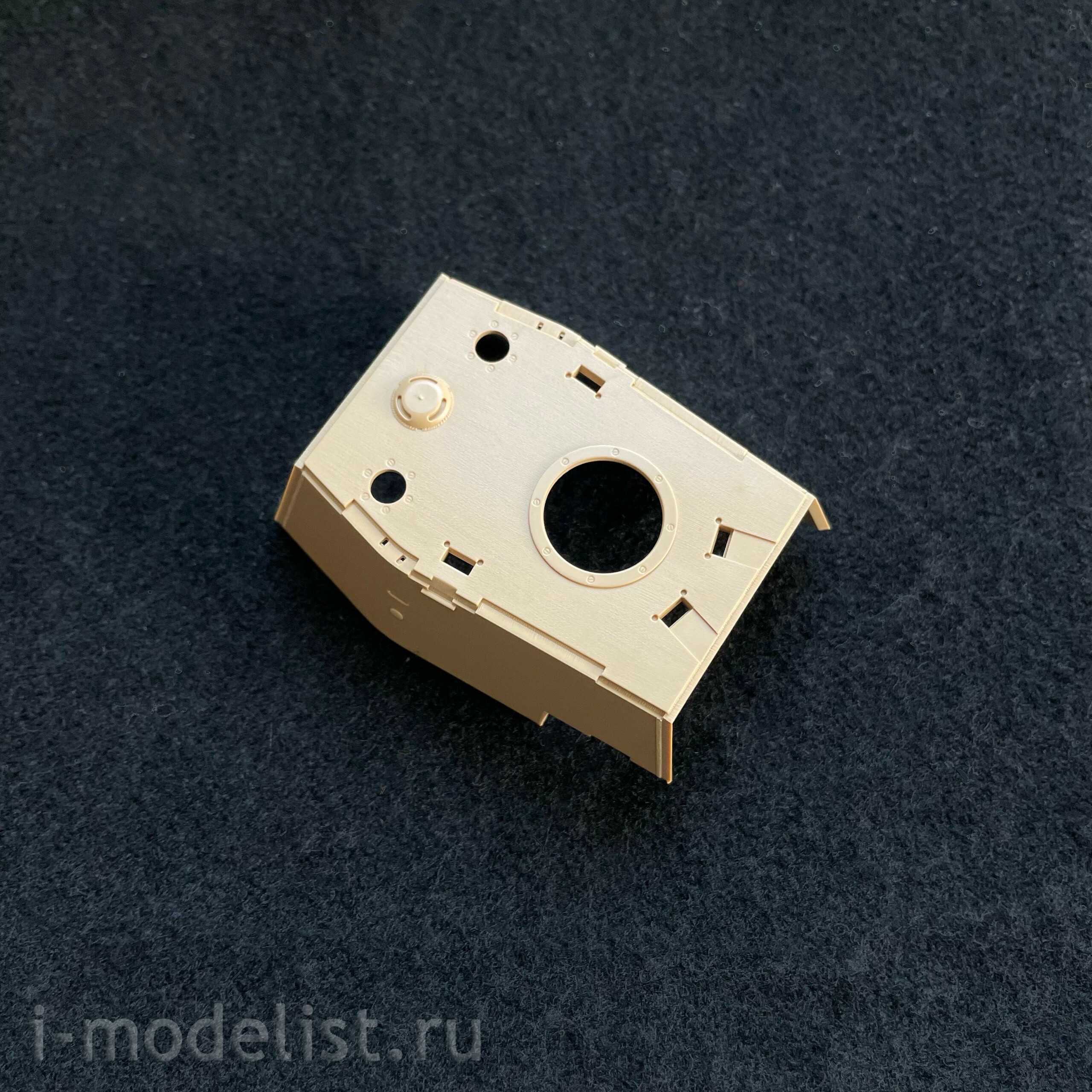 RM-5041 Rye Field Model 1/35 Soviet KV-1 tank with a simplified turret, issue 1942