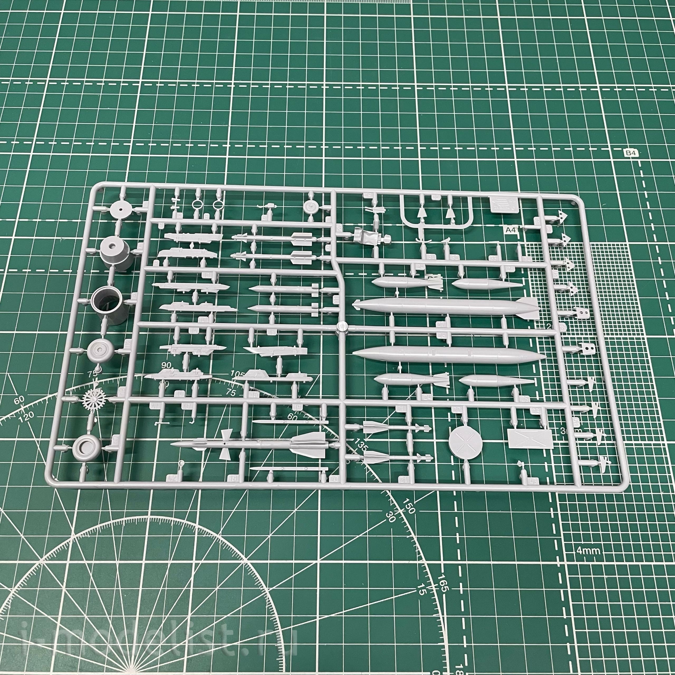 7309 Zvezda 1/72 Multi-purpose front-line fighter MiG-29 SMT