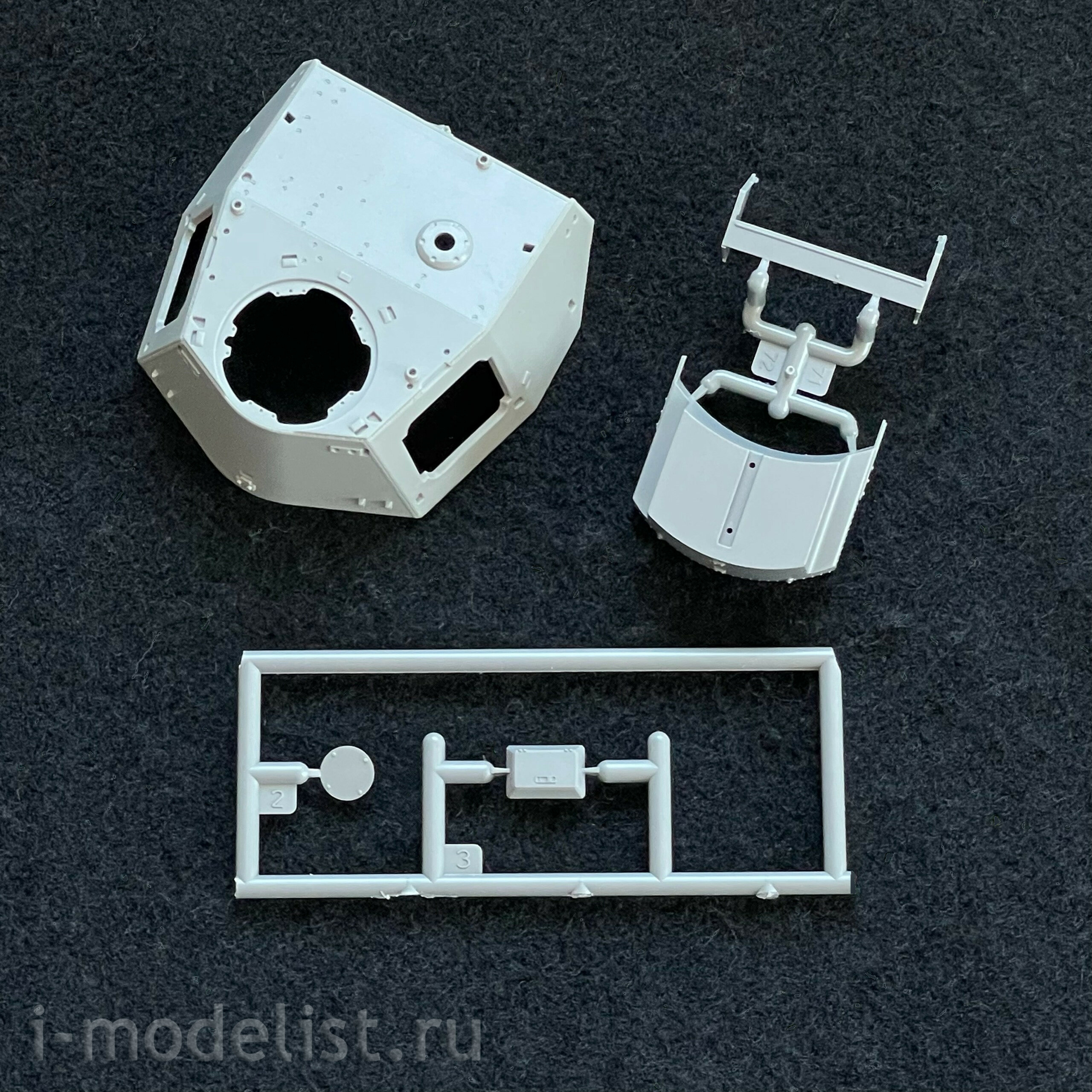 BT-005 Border Model 1/35 Tank Pz.Kpfw.IV Ausf.H (Early) + 4 pieces