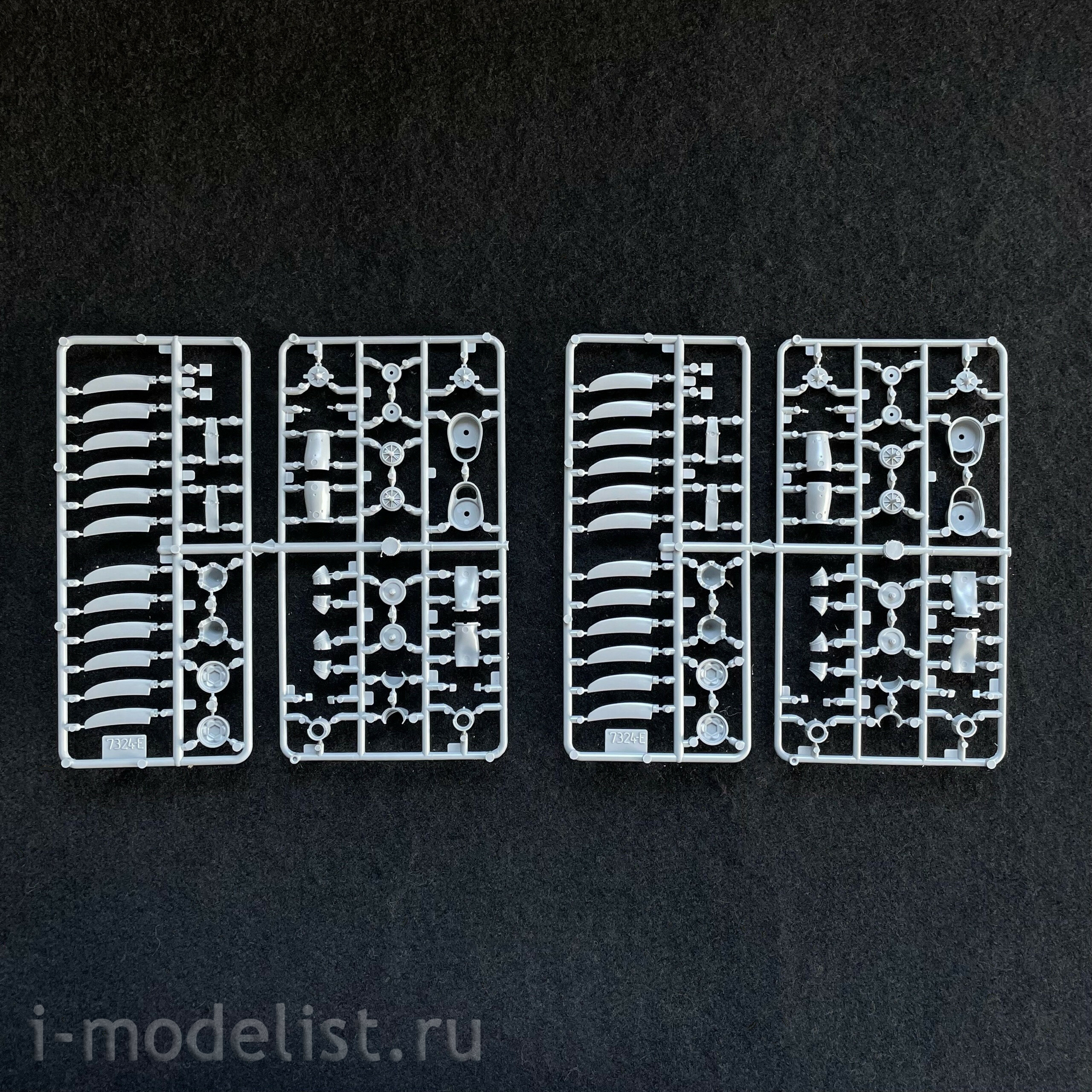 7326 Zvezda 1/72 AC-130J Ghostrider Fire Support Aircraft