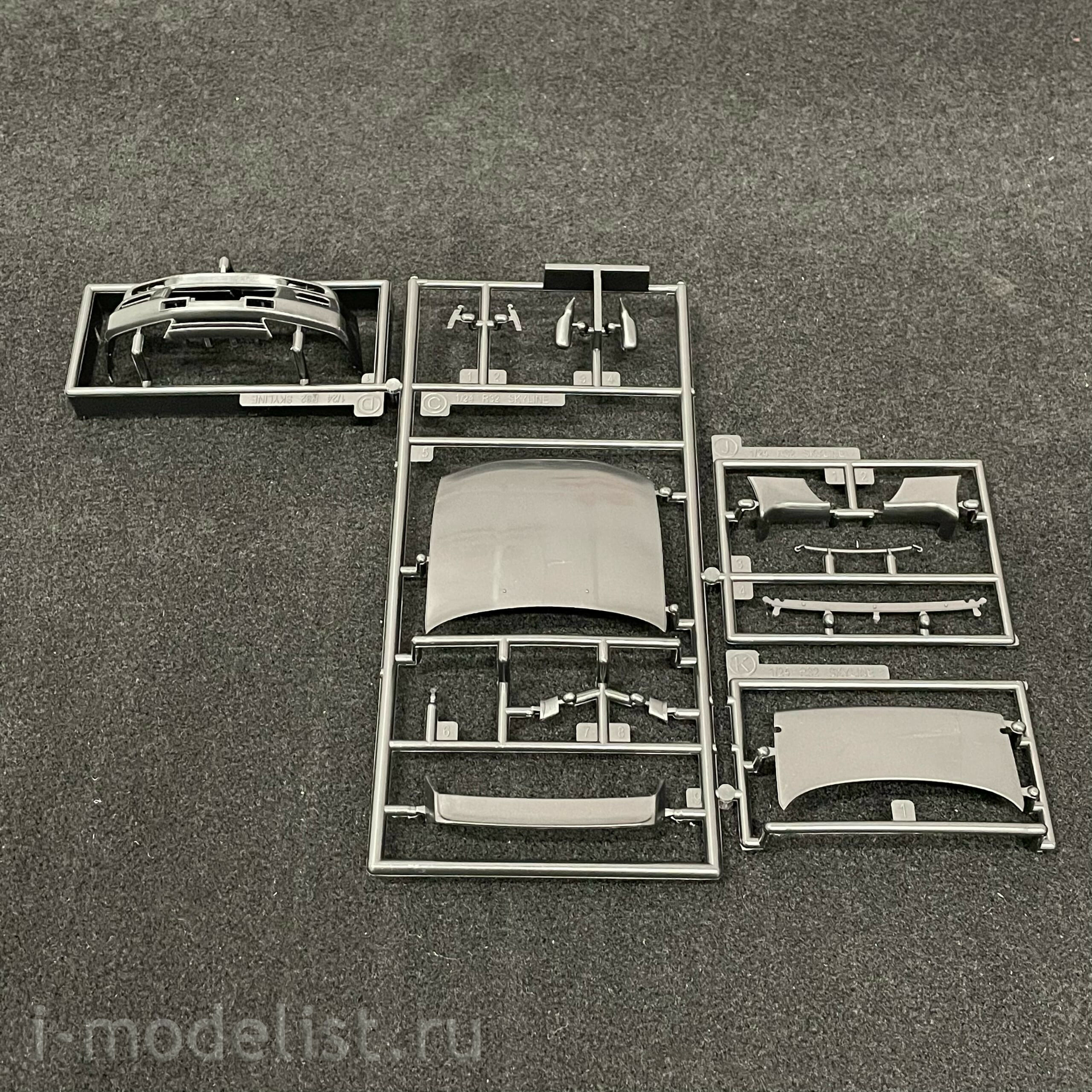 21139 Hasegawa 1/24 Nissan Skyline GT-R NISMO (BNR32) (1990)
