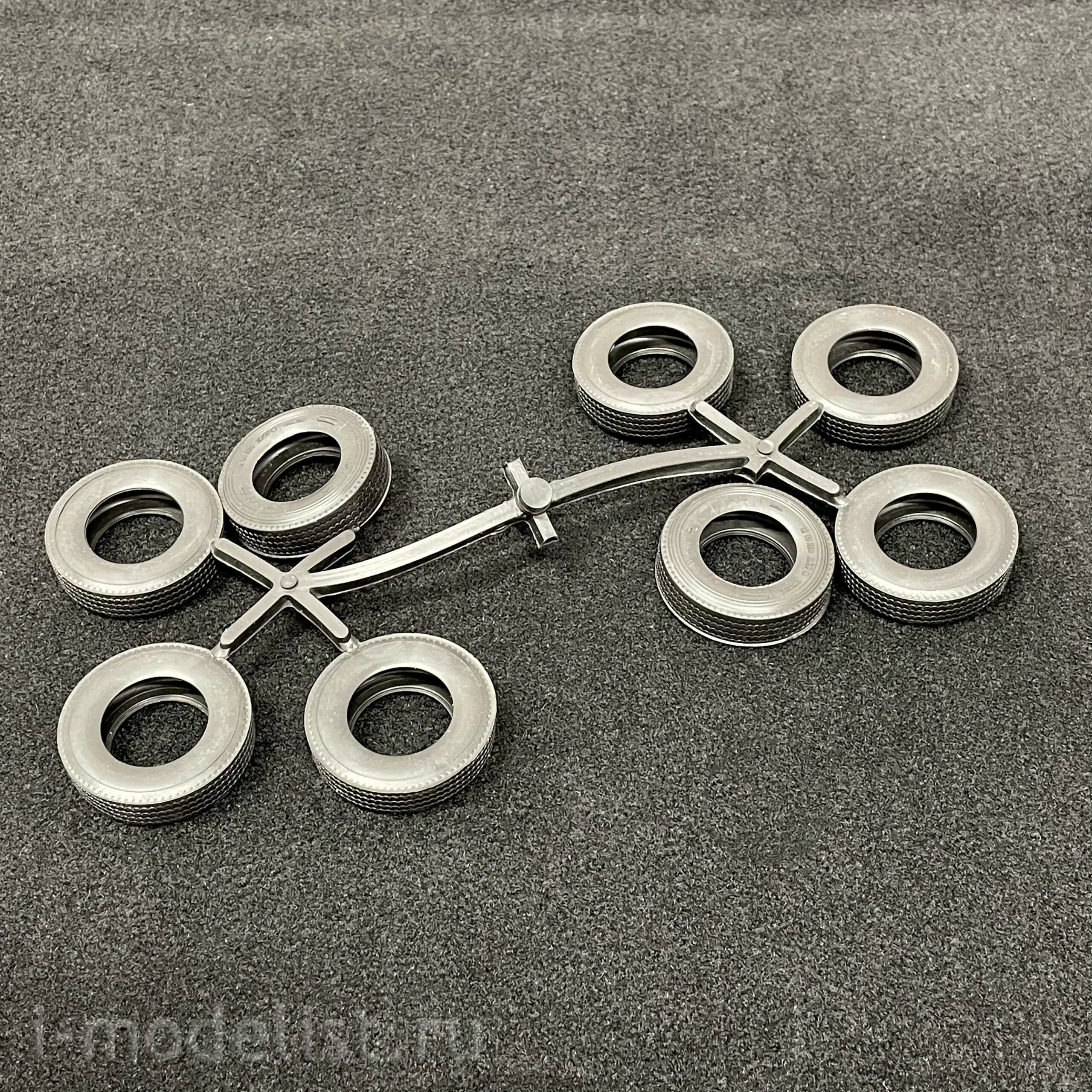 3889 Italeri 1/24 Truck Rubber Tyres