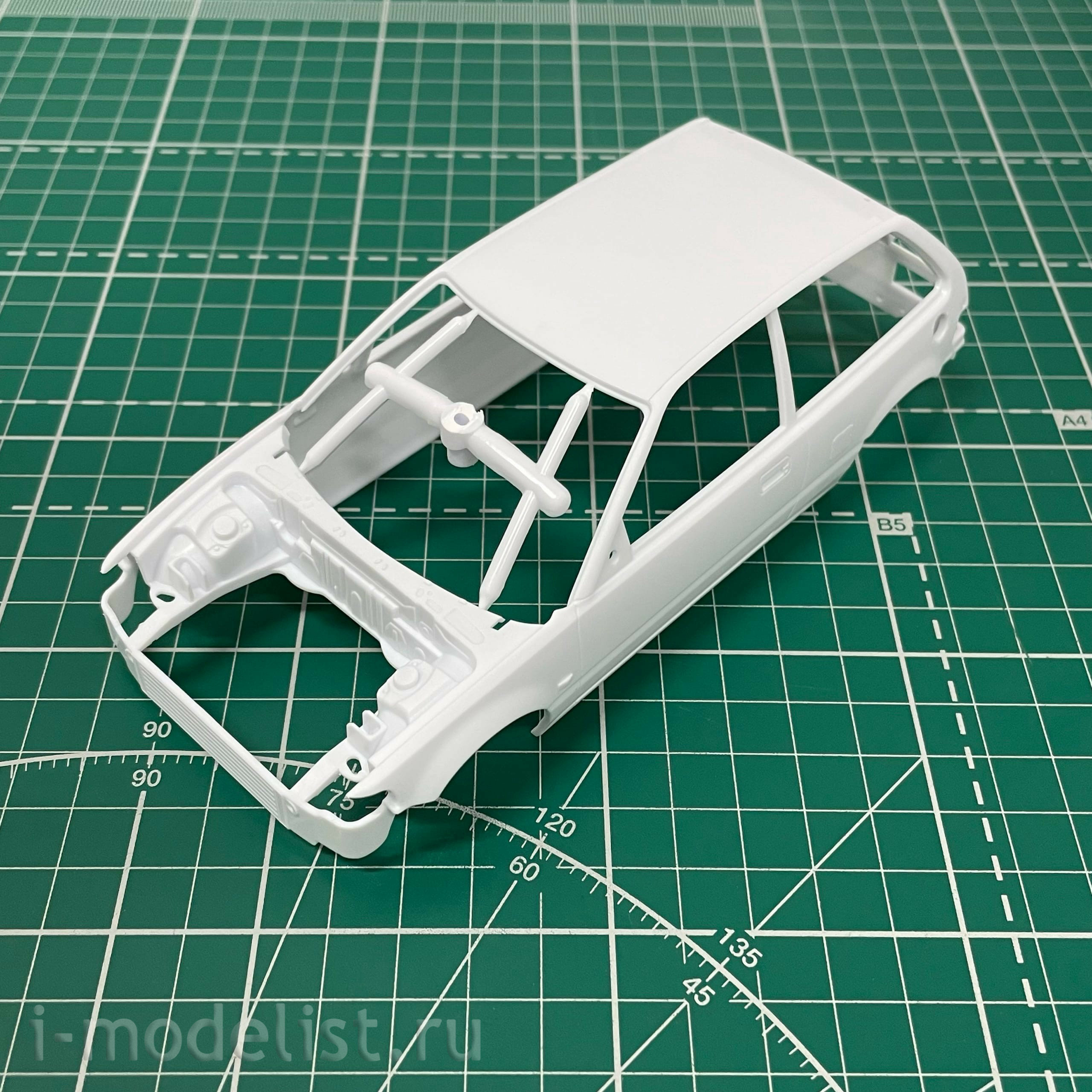 PN24021 NuNu 1/24 Car Honda Civic EF9 '92 Aida