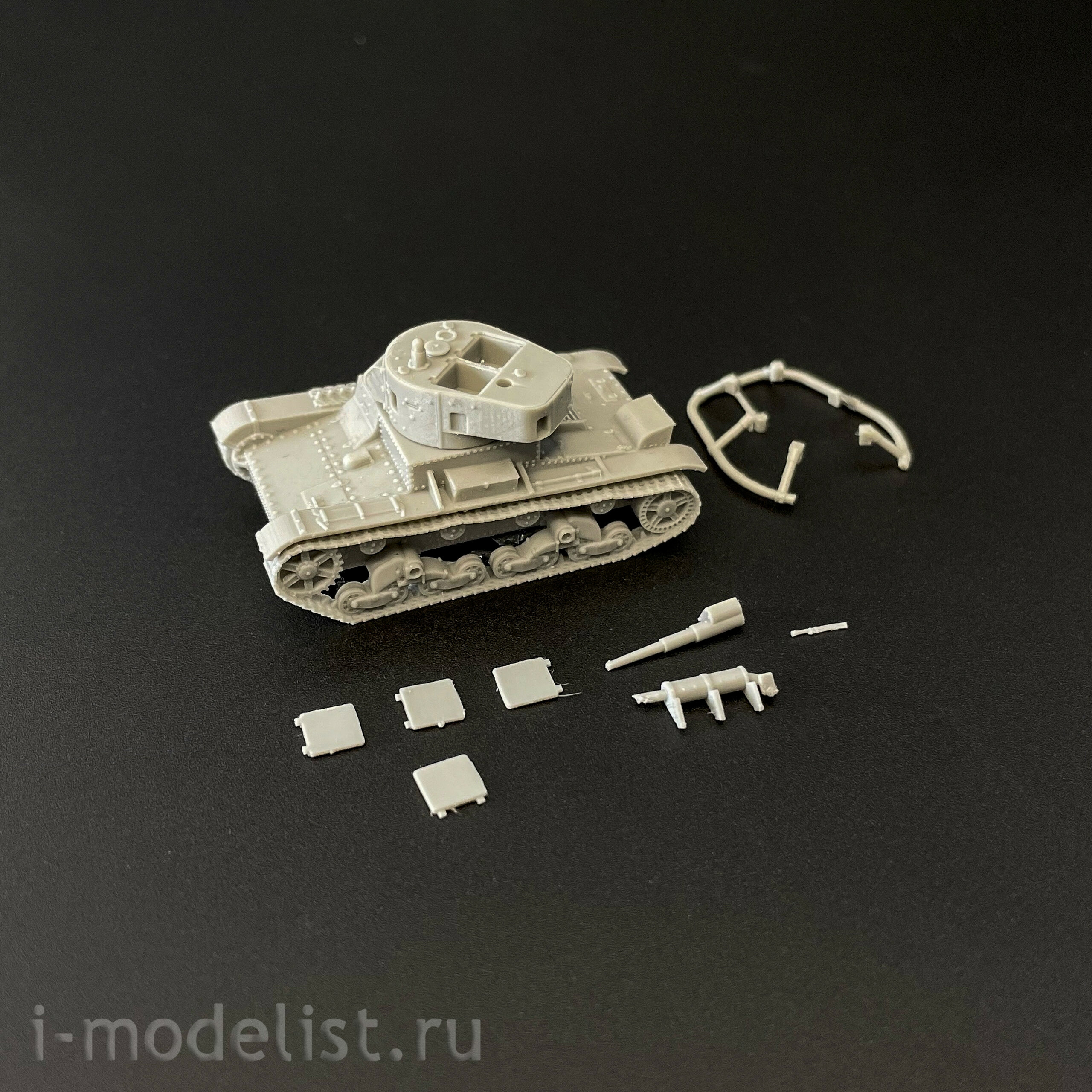 100246 Zebrano 1/100 Советский командирский танк тип 26 РТ обр. 1933 г.