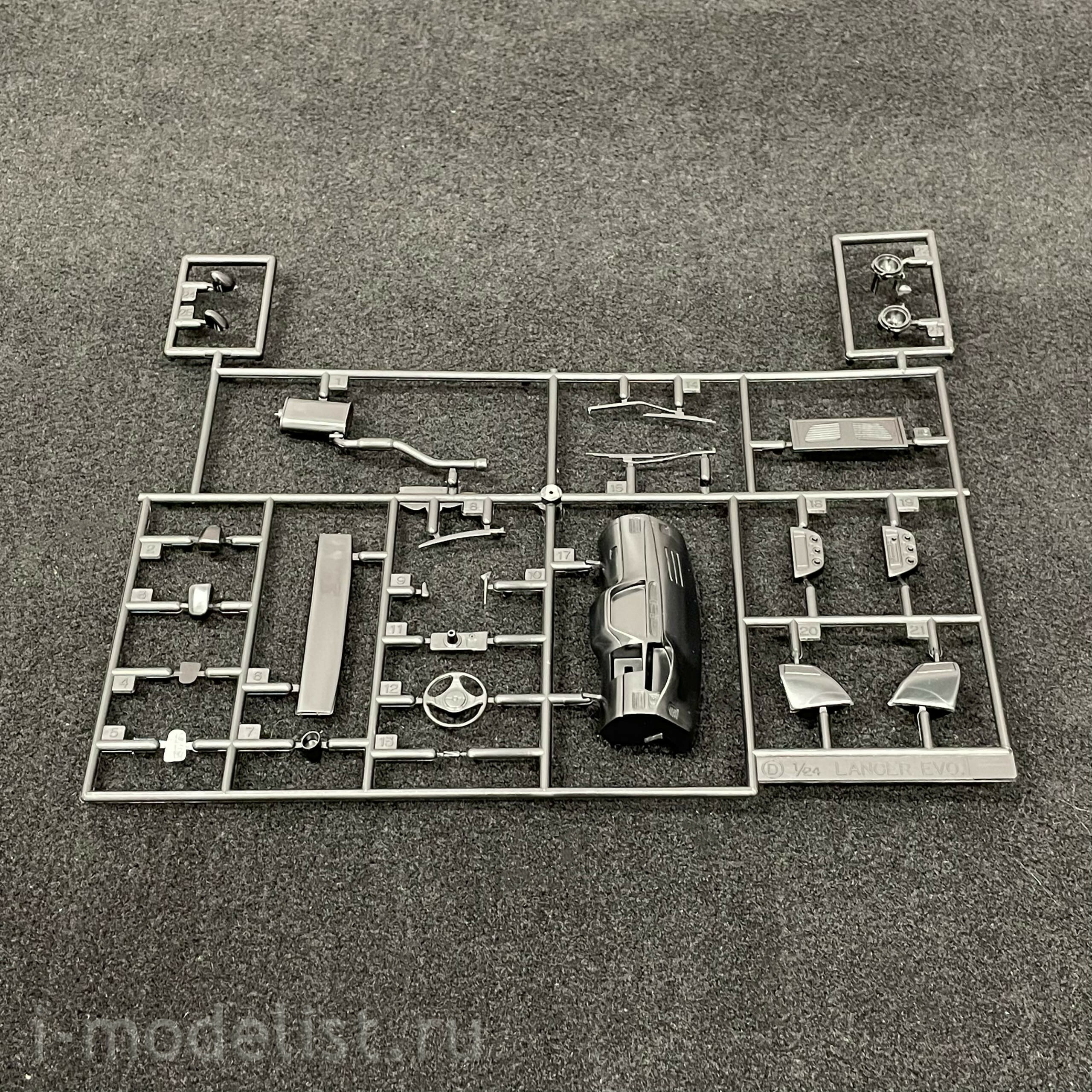03817 Fujimi 1/24 Car Ralliart Lancer Evolution VIII