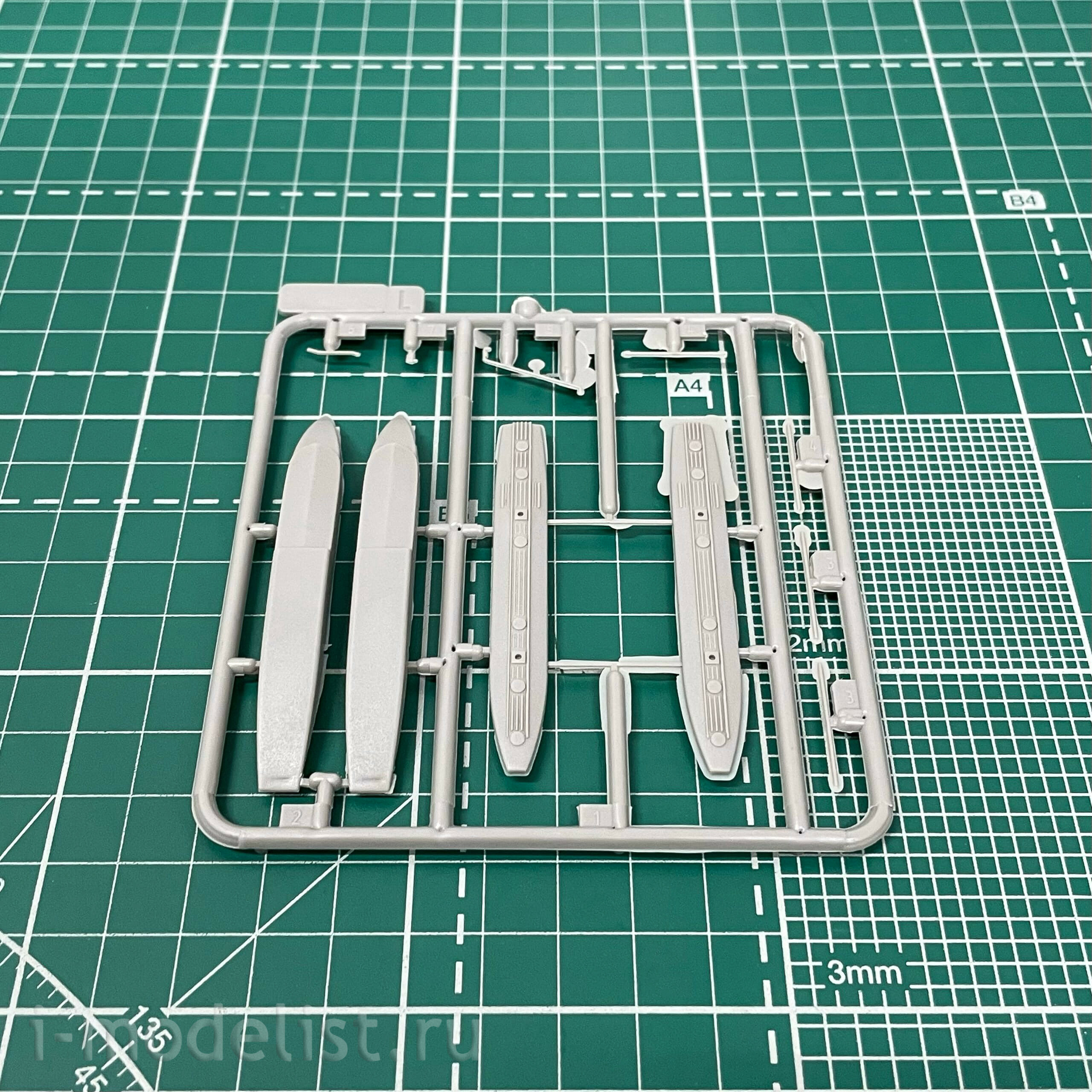 034 Roden 1/72 Albatros W4 Aircraft (late)