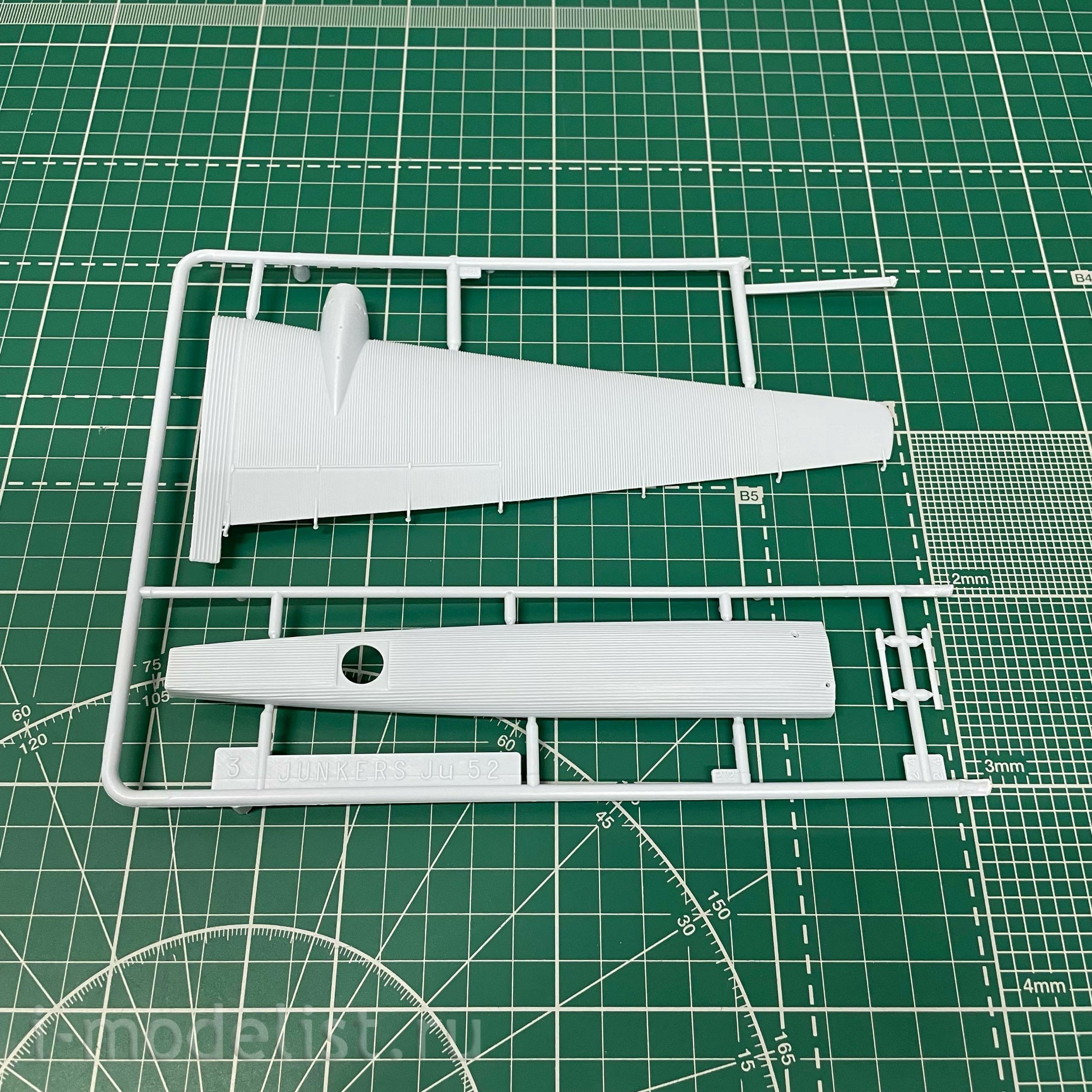 KPM0127 Kovozavody Prostejov 1/72 Ju-52 in Czechoslovak service
