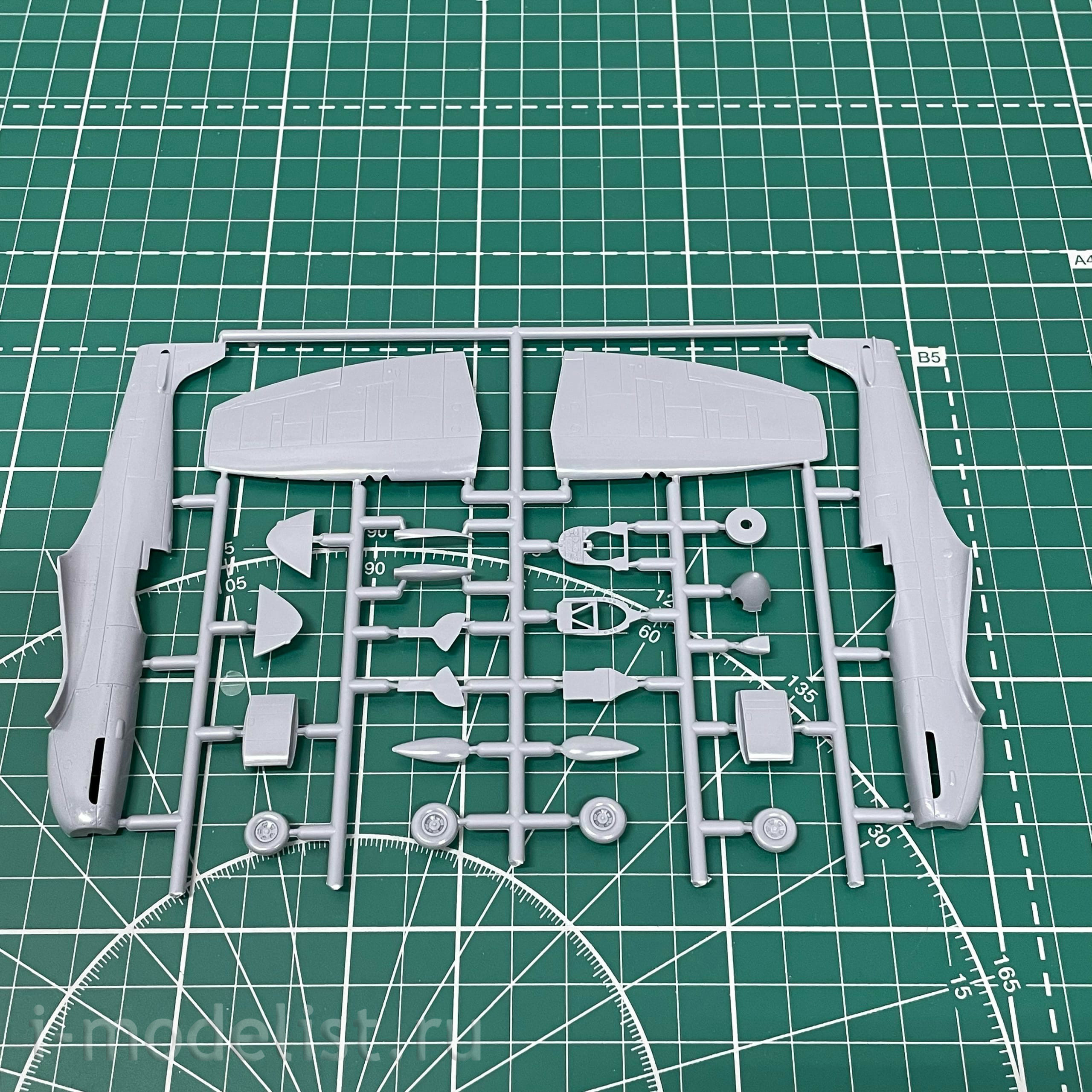 KPM0063 Kovozavody Prostejov 1/72 Supermarine Spitfire Mk.IXe