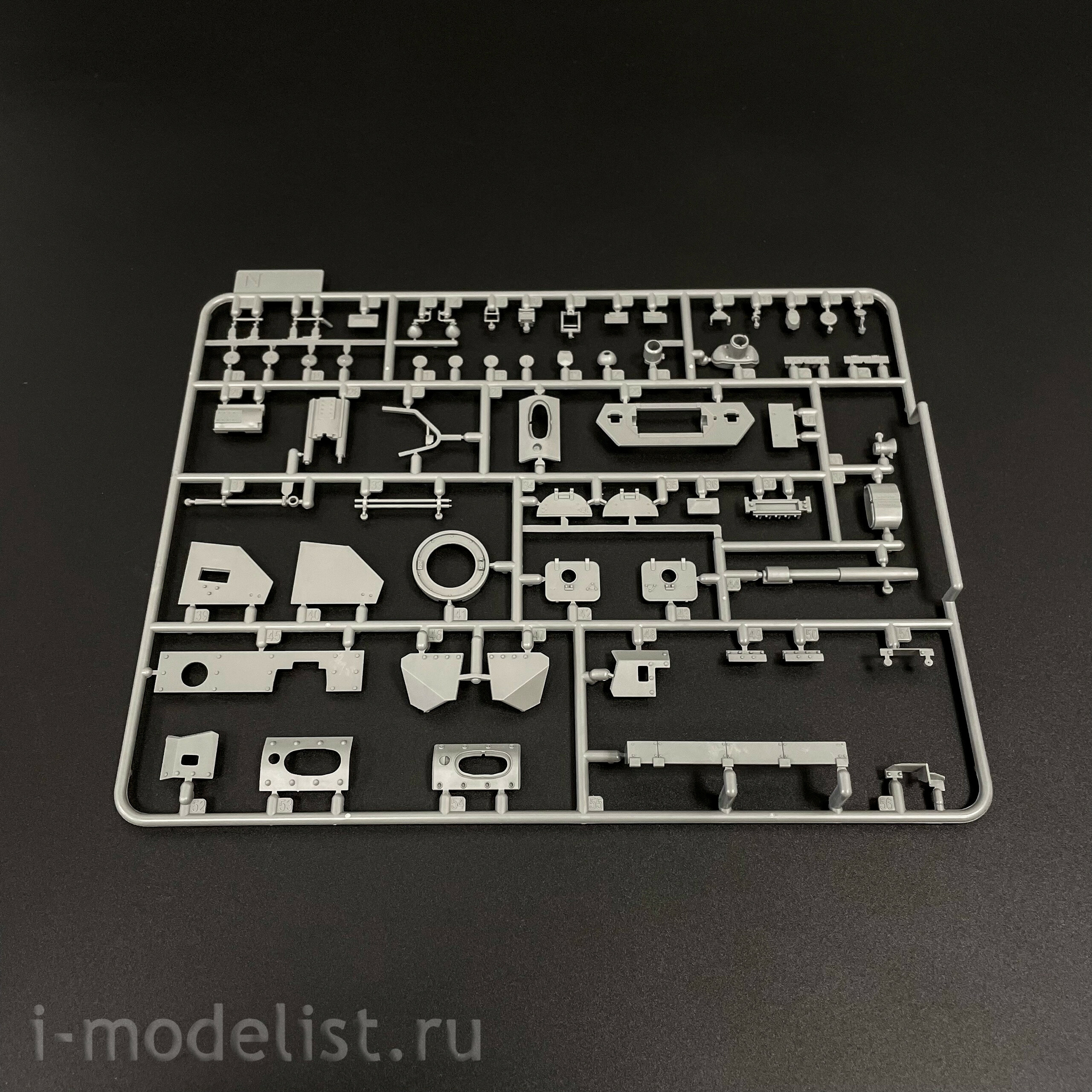 BT-033 Border Model 1/35 German Medium Tank Pz.Kpfw.IV Ausf.G MID 